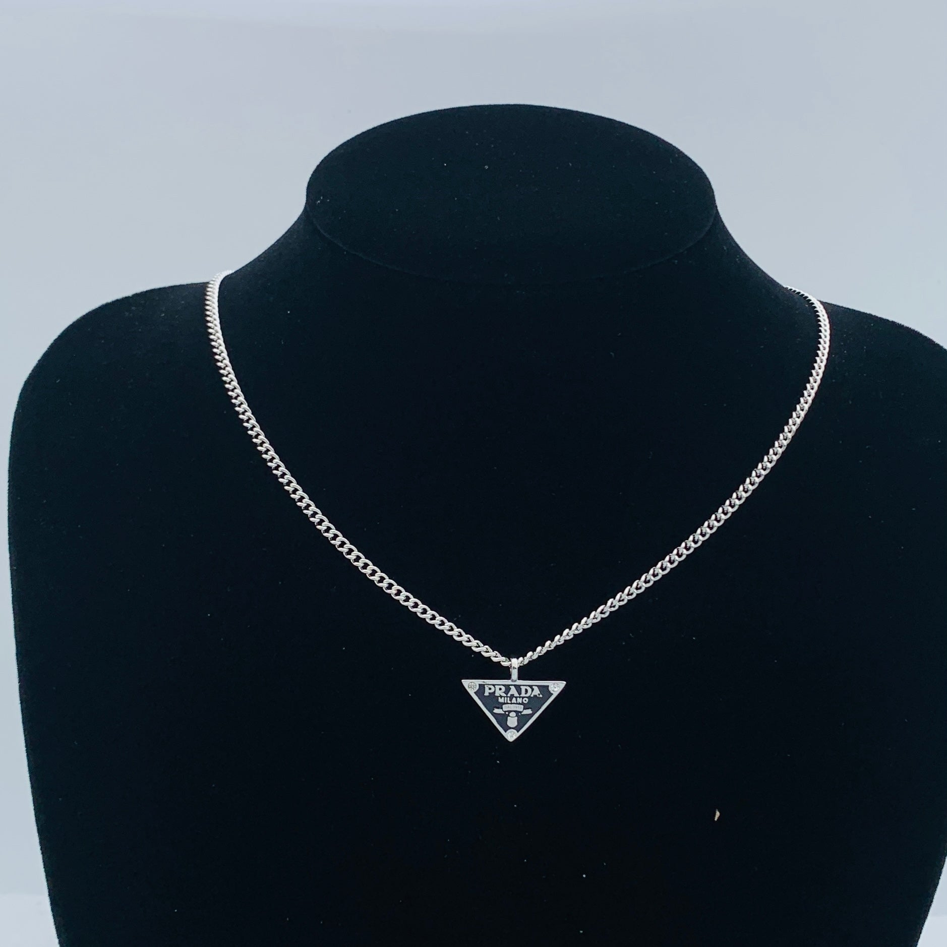 LuxluxHouse Low Price And High Quality Accessories Tiffany