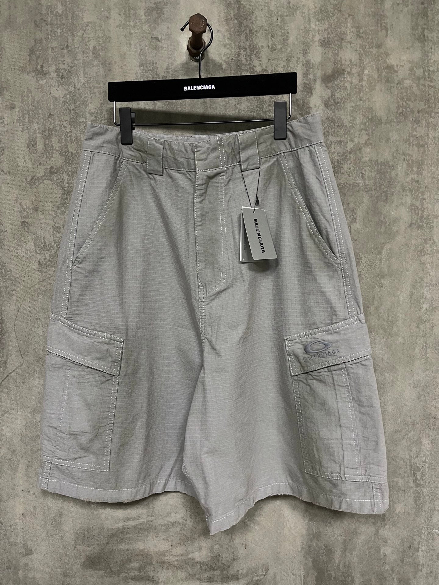 LuxluxHouse Best Quality Clothes Balenciaga Pants
