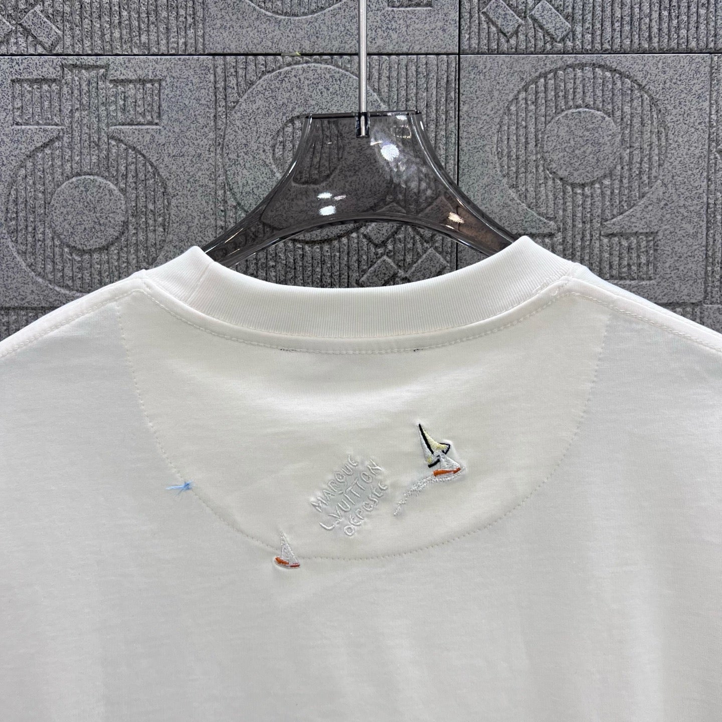 LuxluxHouse Best Quality Clothes T-shirt Louis Vuitton