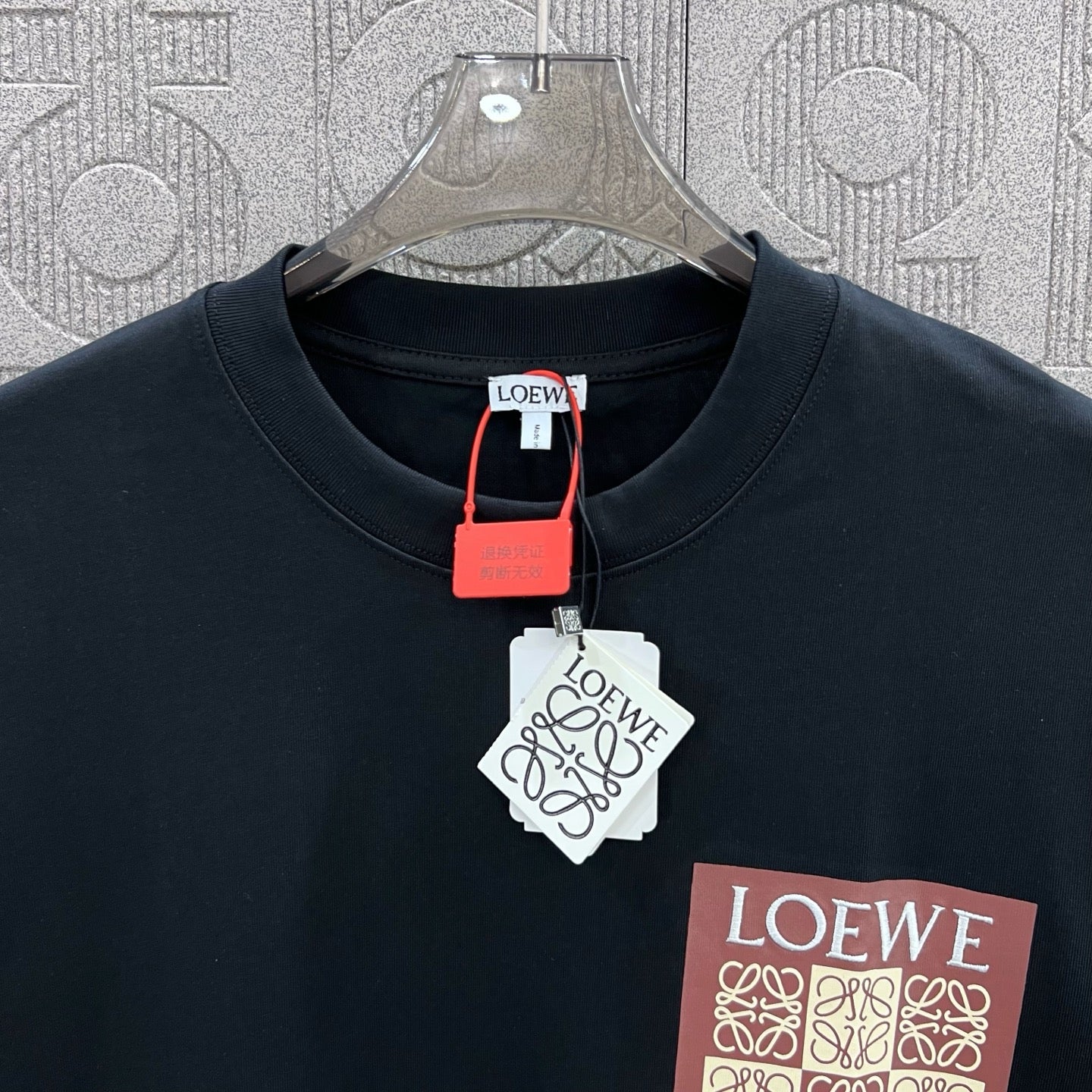 LuxluxHouse Best Quality Clothes T-shirt Loewe