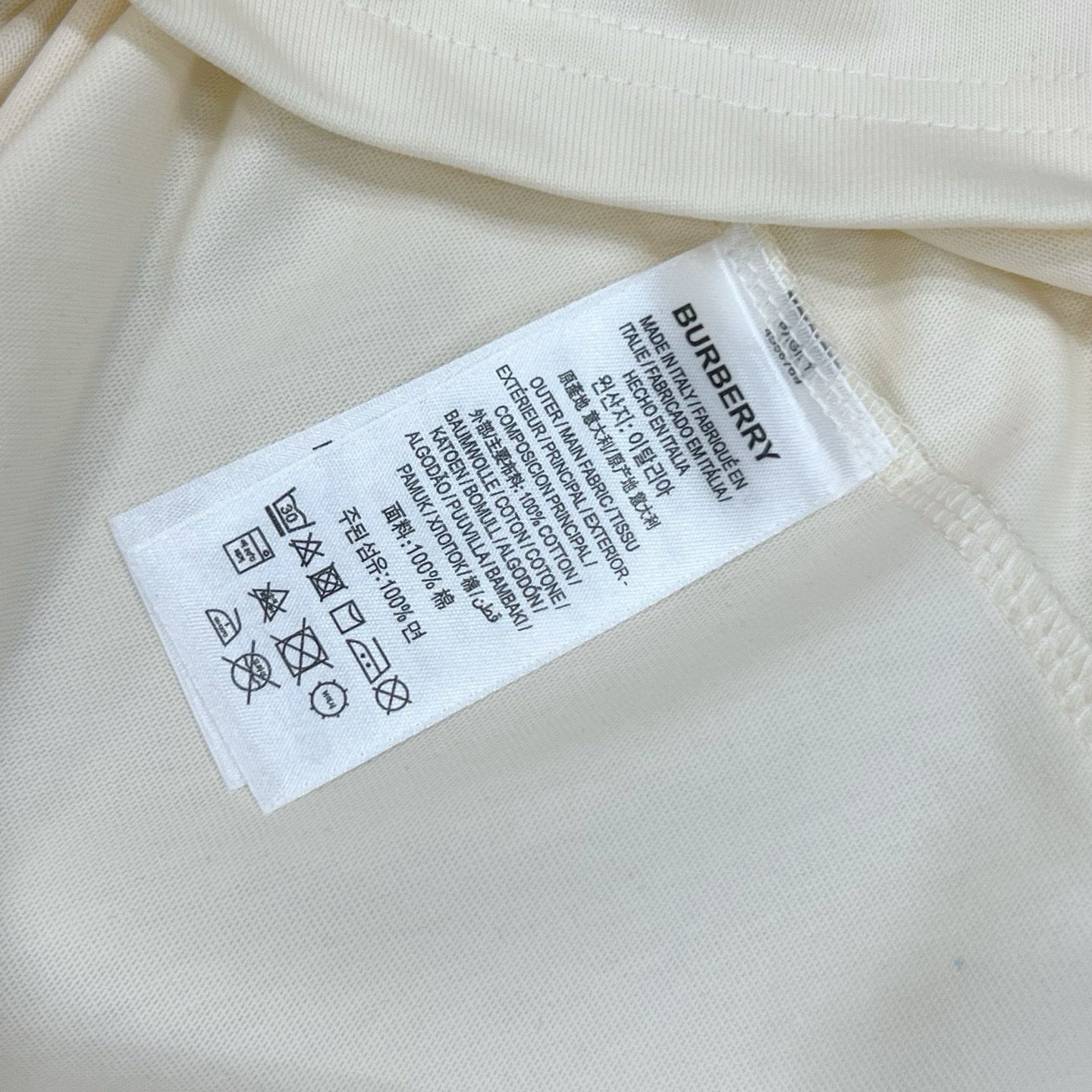 LuxluxHouse Best Quality Clothes Burberry T-shirt