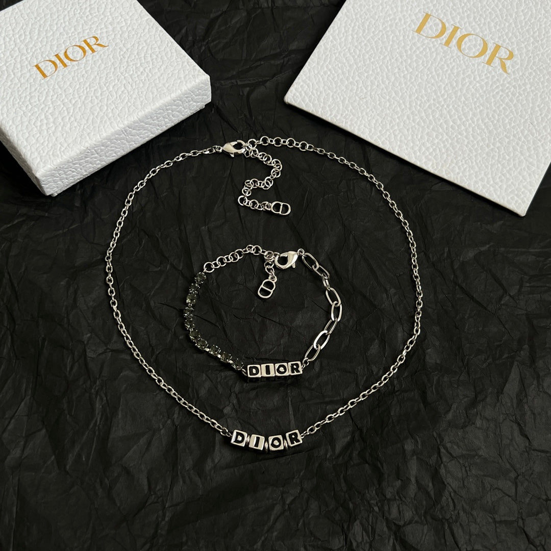 LuxluxHouse Best Quality Accessories Bracelet Dior