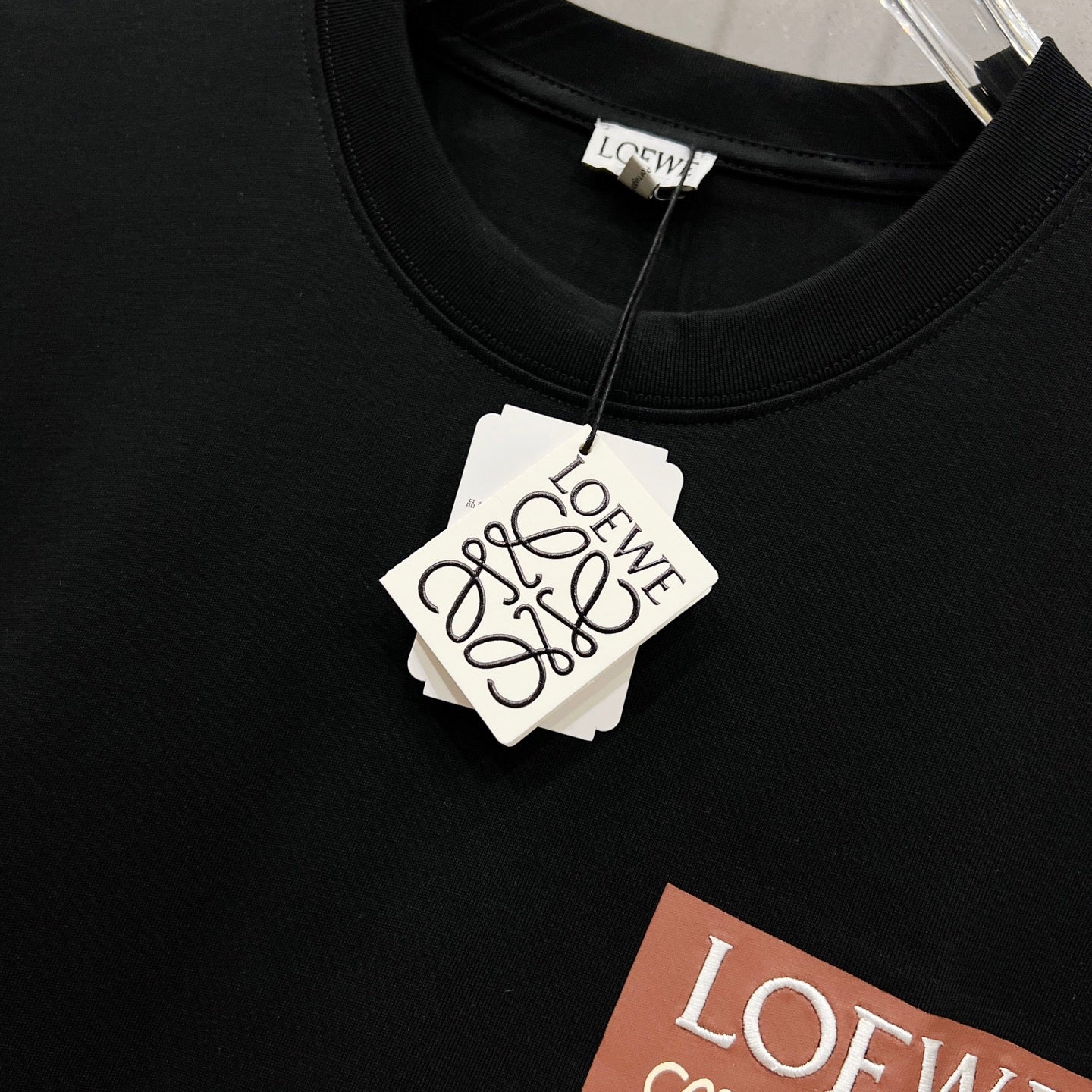 LuxluxHouse Best Quality Clothes T-shirt Loewe