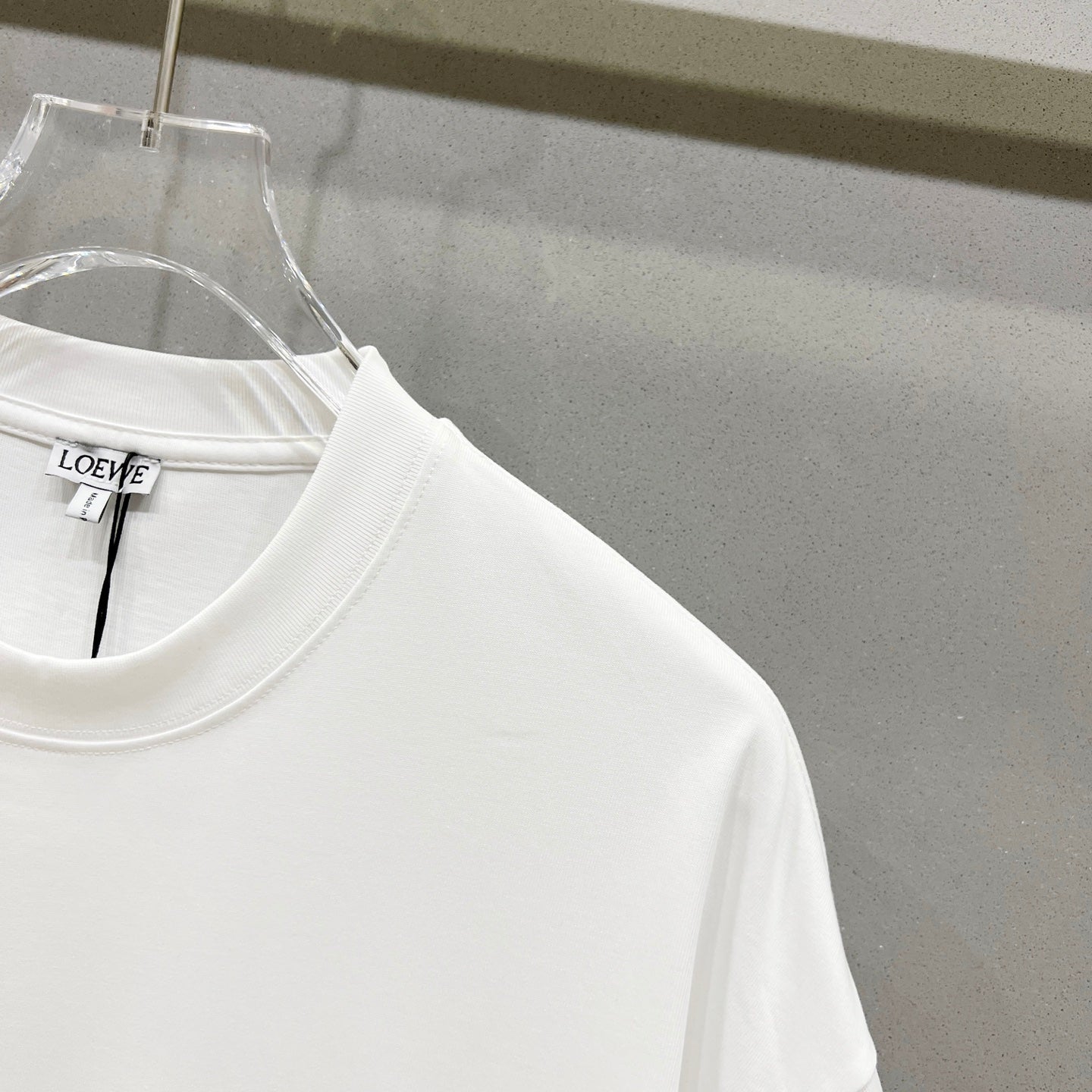 LuxluxHouse Best Quality Clothes T-shirt Loewe