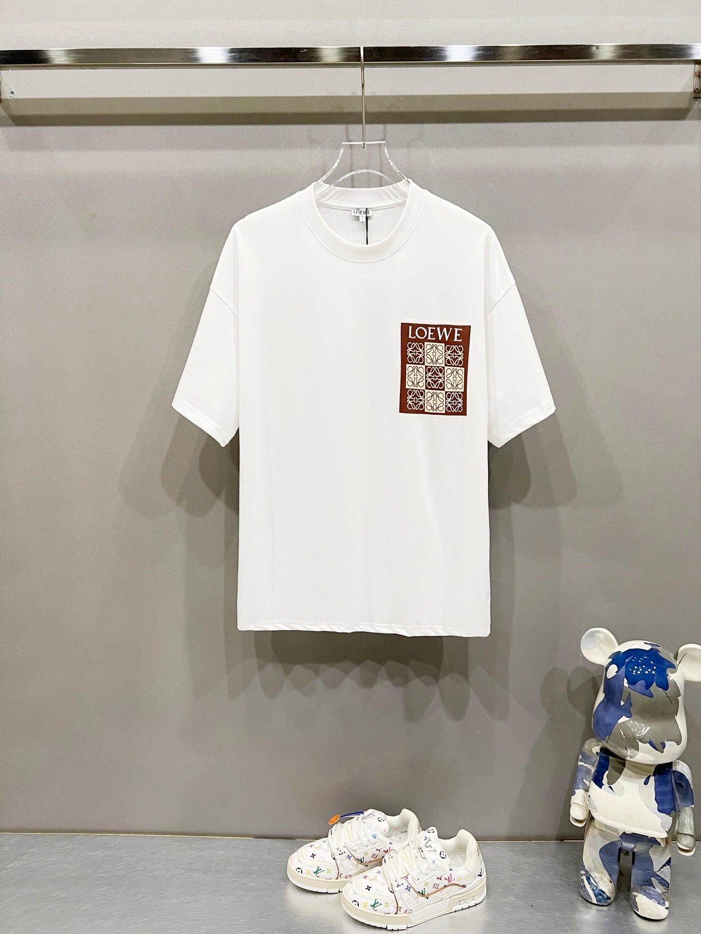 LuxluxHouse Best Quality Clothes T-shirt Loewe