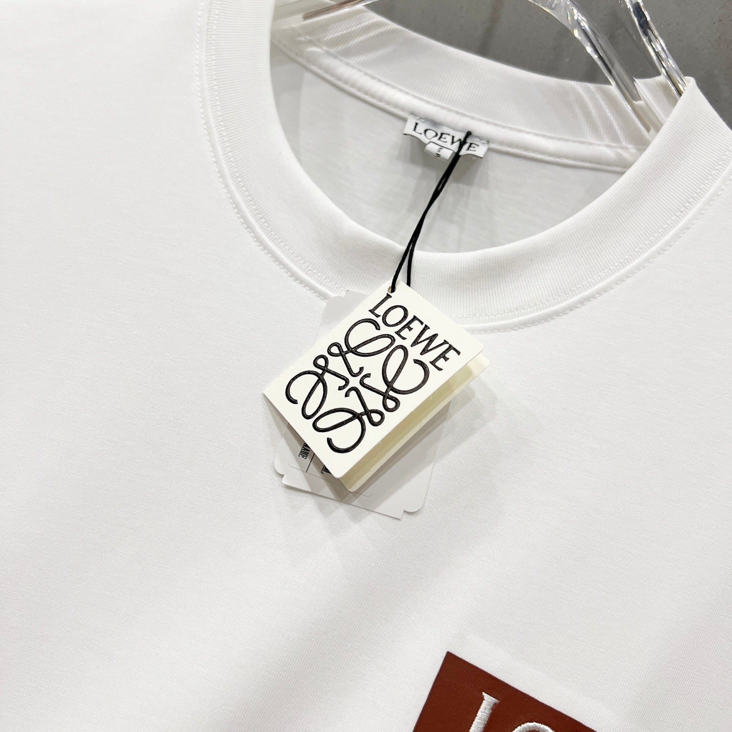 LuxluxHouse Best Quality Clothes T-shirt Loewe