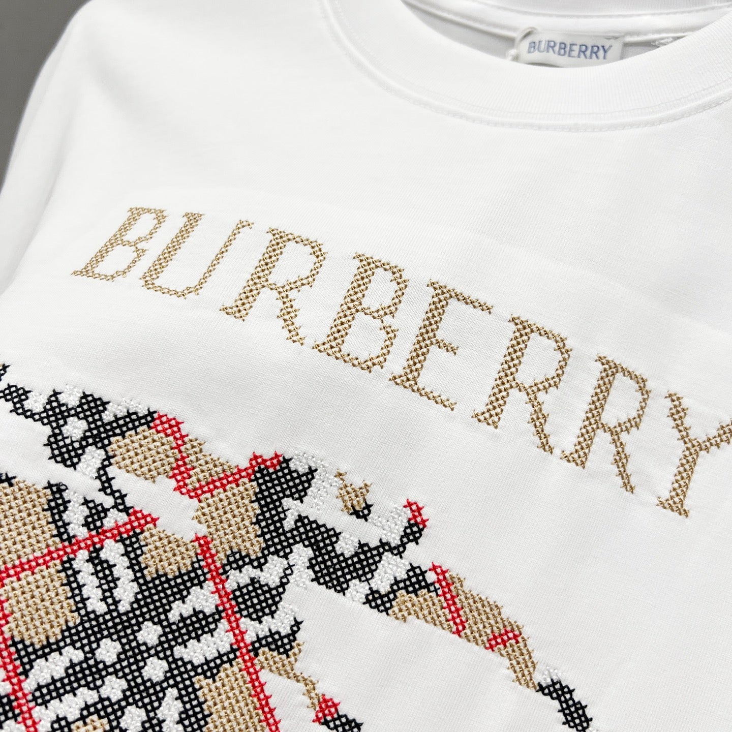 LuxluxHouse Best Quality Clothes Burberry T-shirt