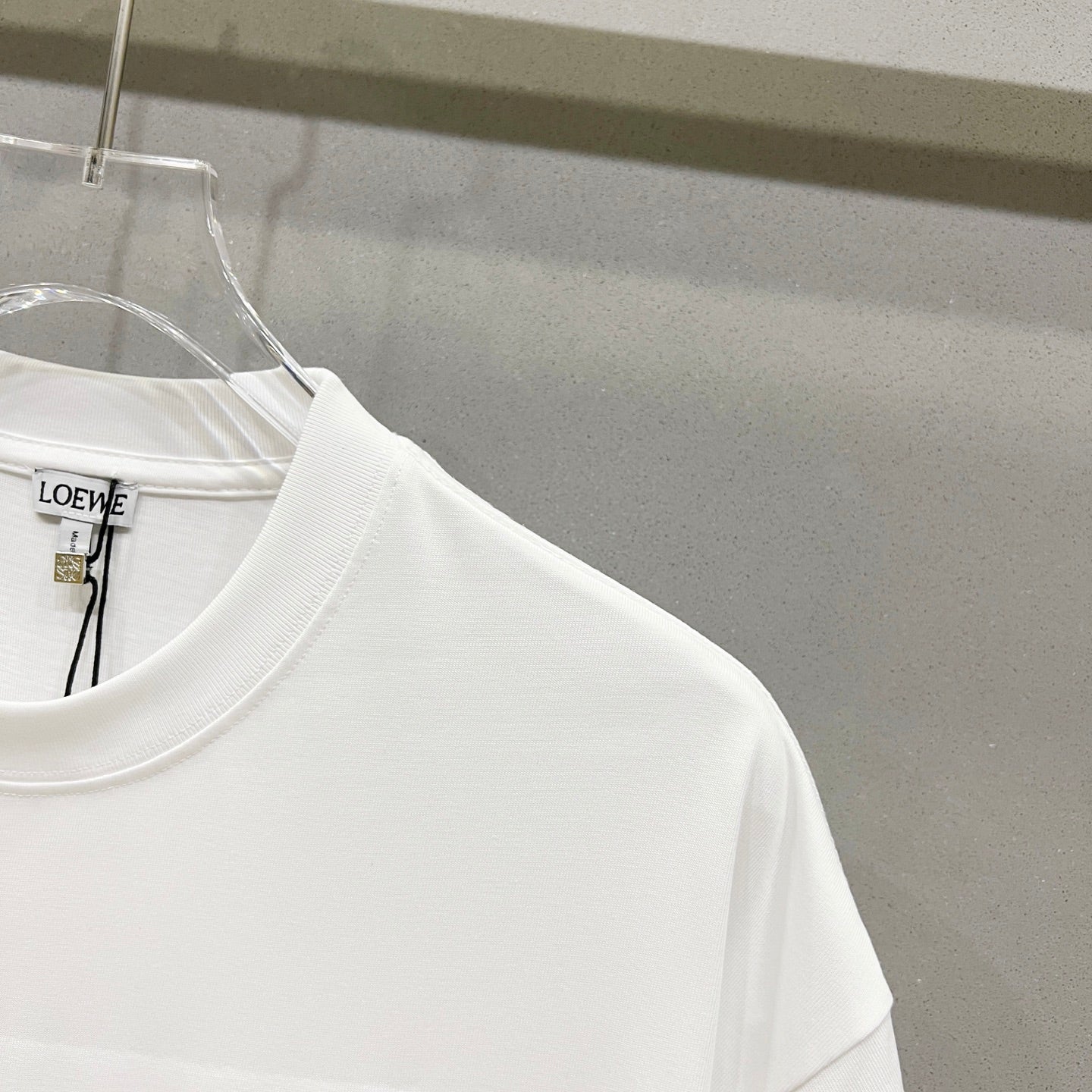 LuxluxHouse Best Quality Clothes T-shirt Loewe