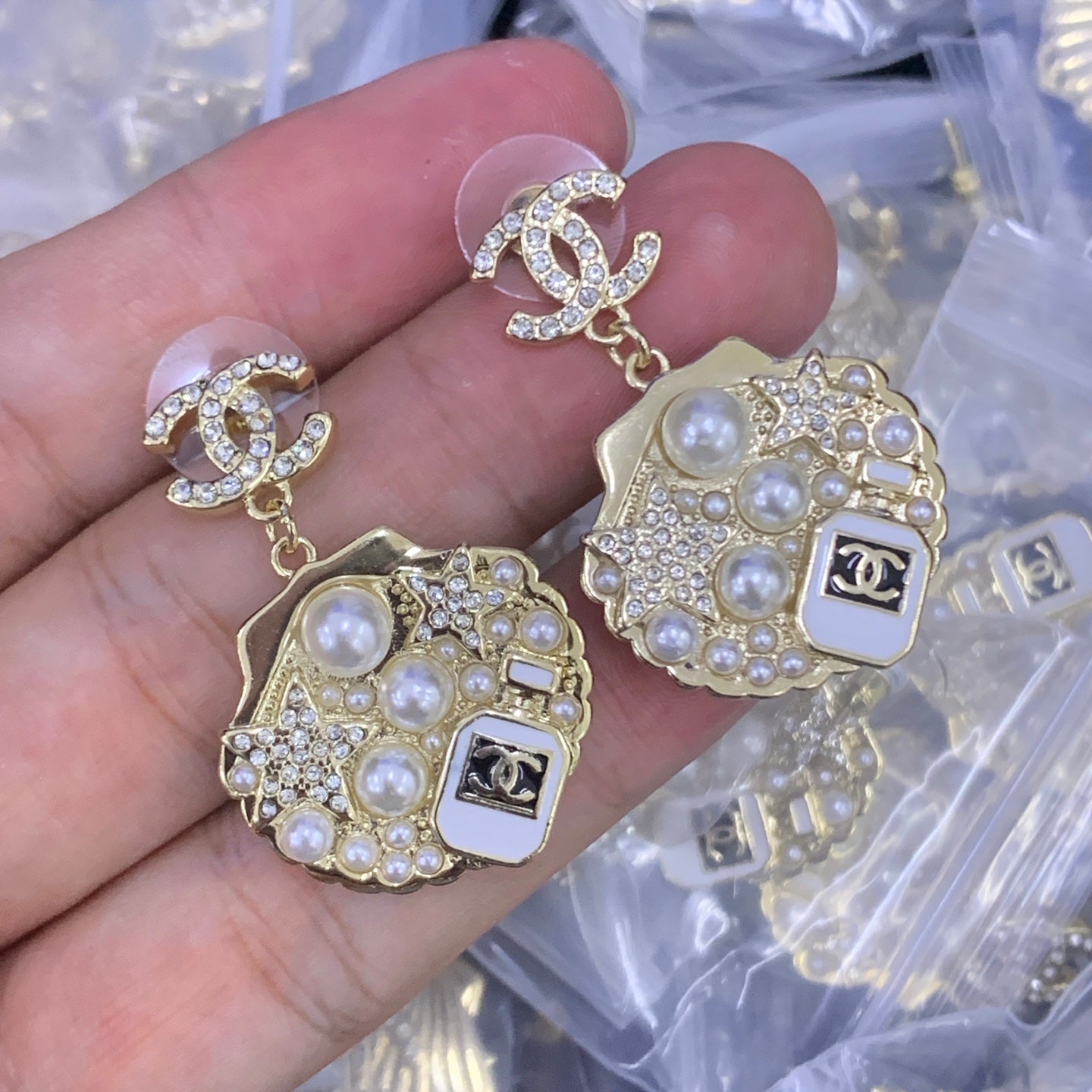 LuxluxHouse Low Price And High Quality Accessories Chanel