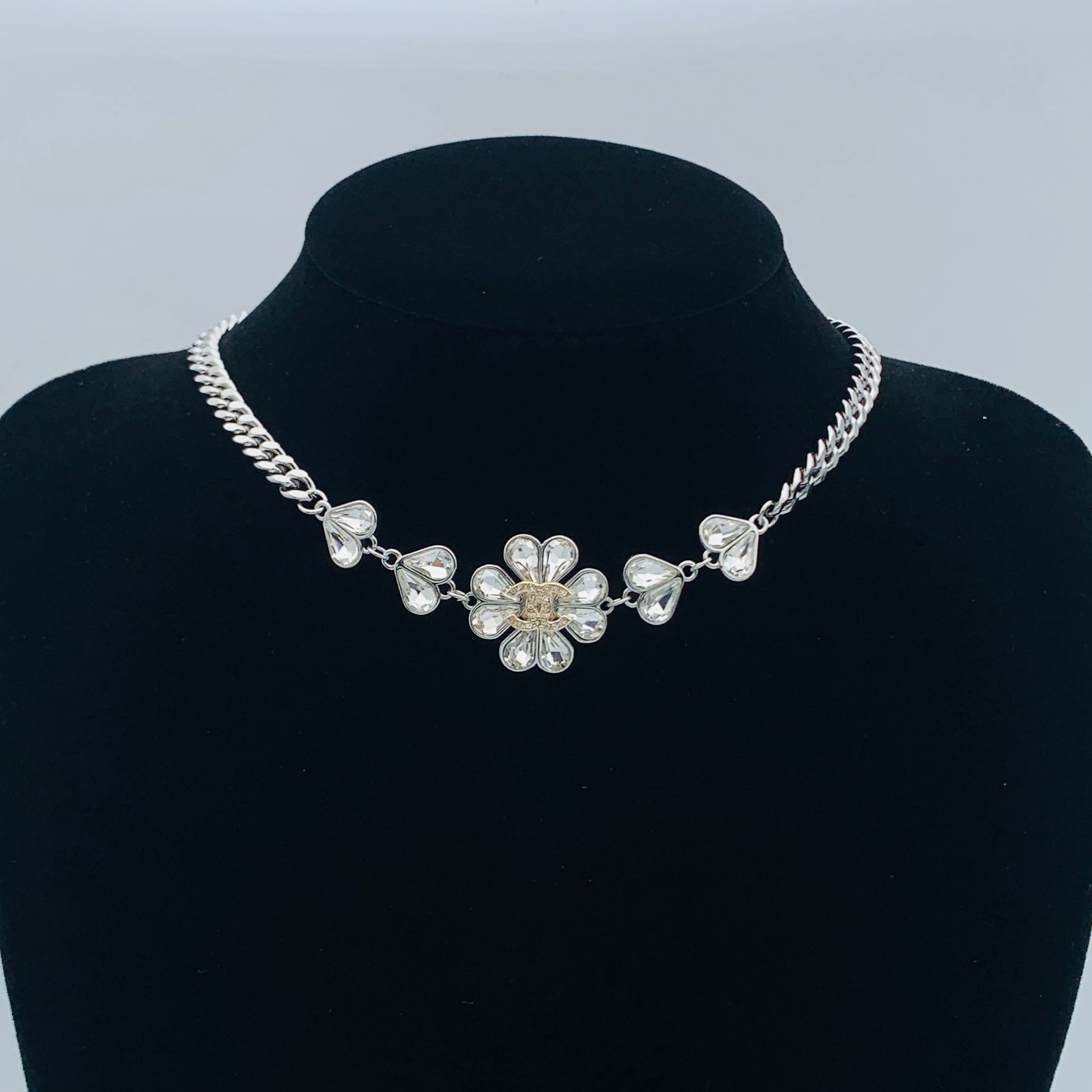 LuxluxHouse Low Price And High Quality Accessories Chanel