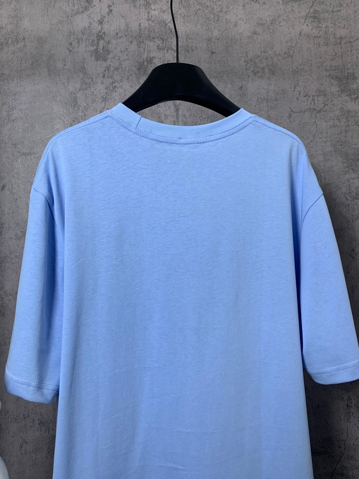 LuxluxHouse Best Quality Clothes T-shirt Loewe