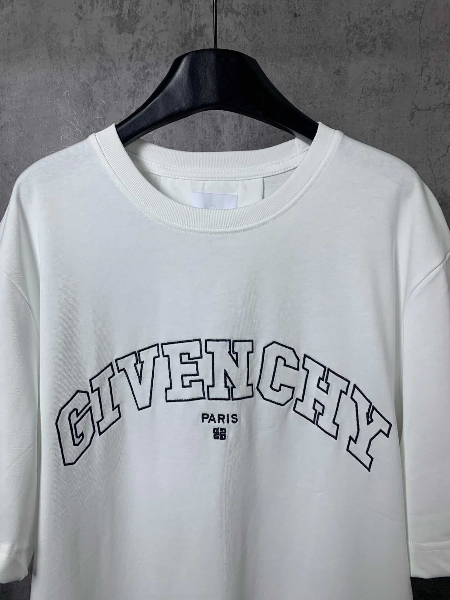 LuxluxHouse Best Quality Clothes Givenchy T-shirt