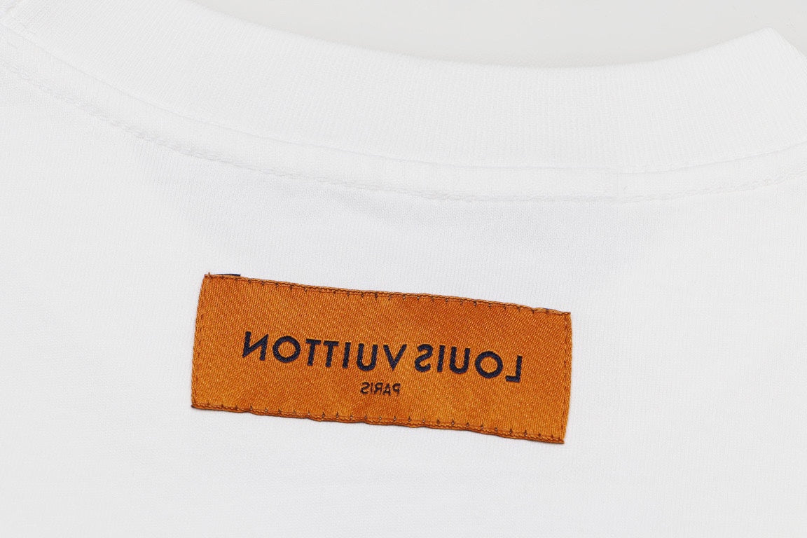 LuxluxHouse Best Quality Clothes T-shirt Louis Vuitton