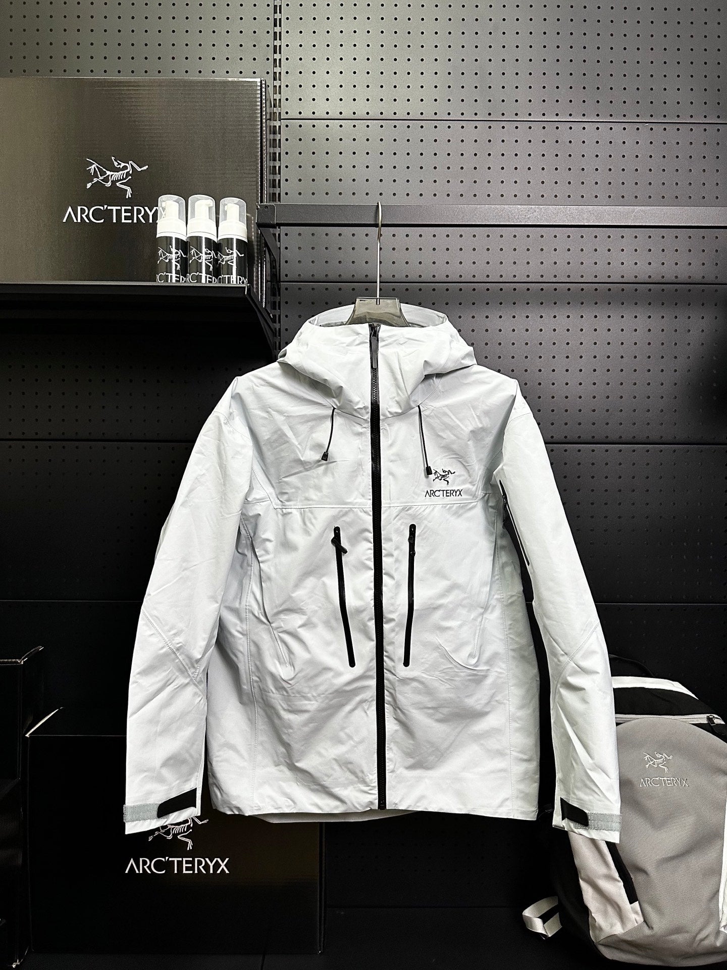 LuxluxHouse Best Quality Clothes Coats & Jackets Arcteryx