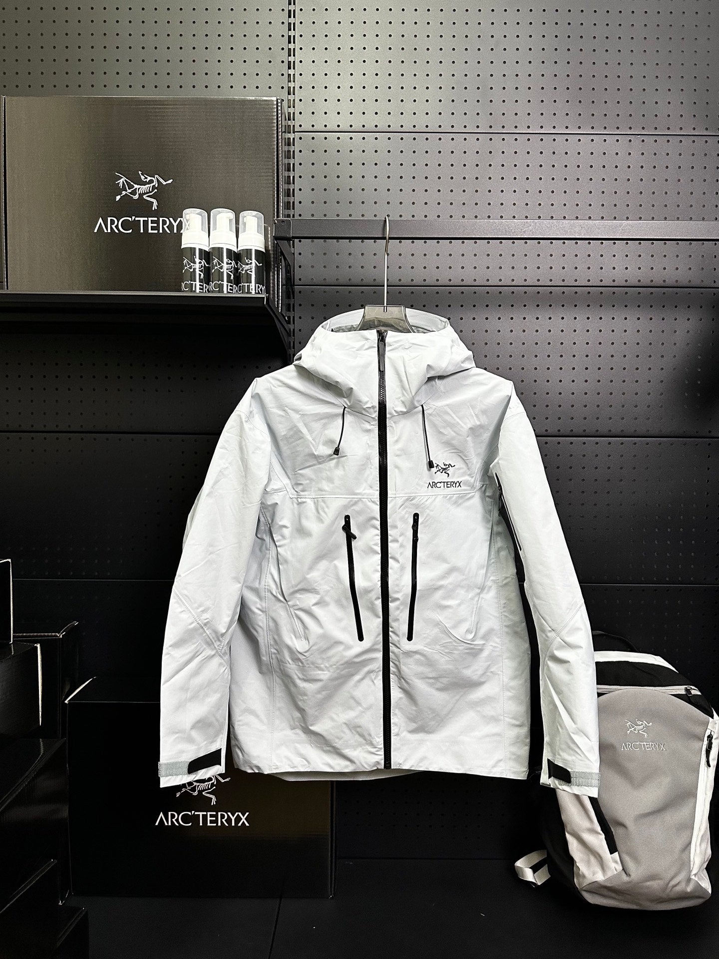 LuxluxHouse Best Quality Clothes Coats & Jackets Arcteryx