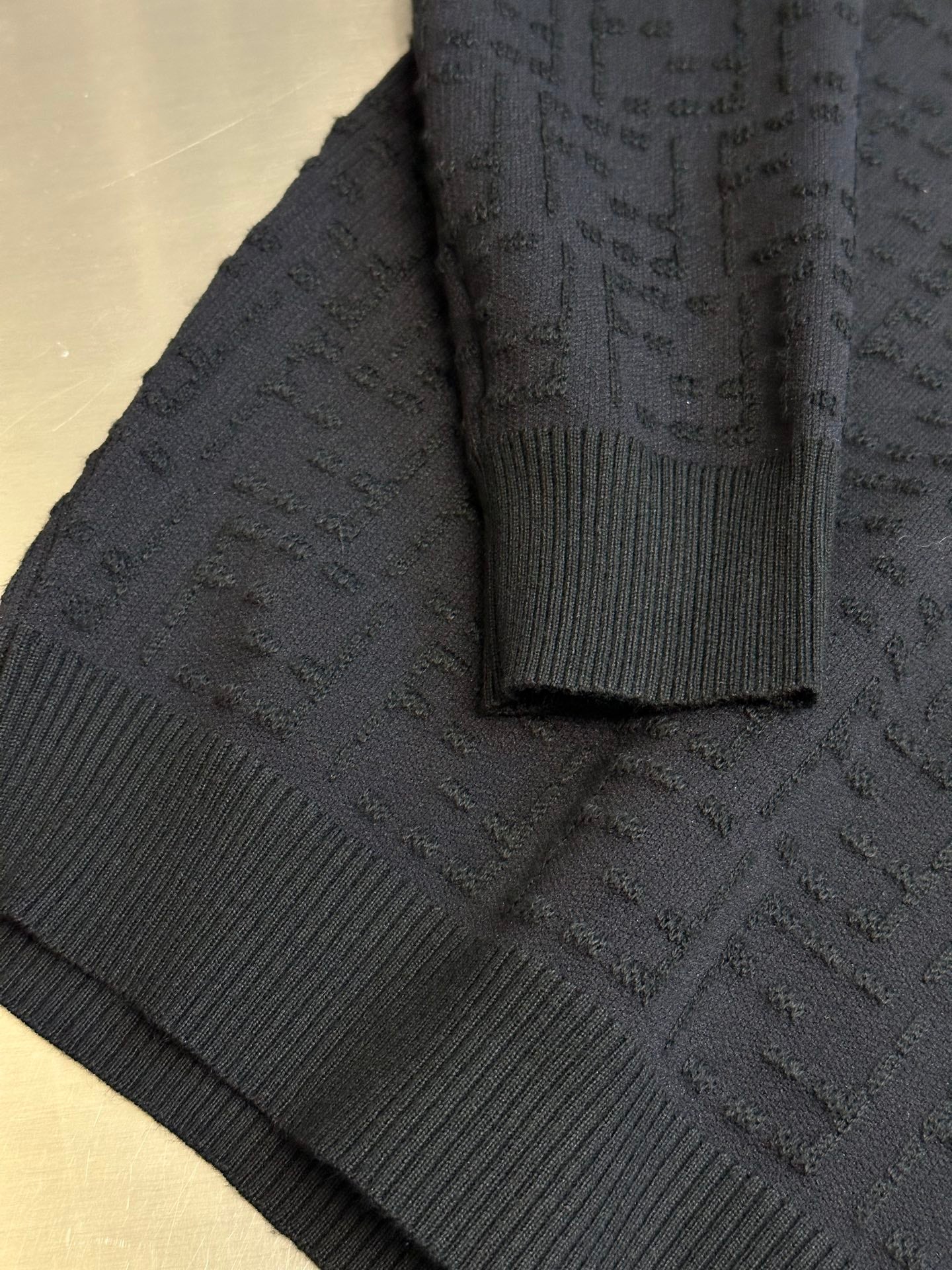 LuxluxHouse Best Quality Clothes Fendi Hoodie & Sweater