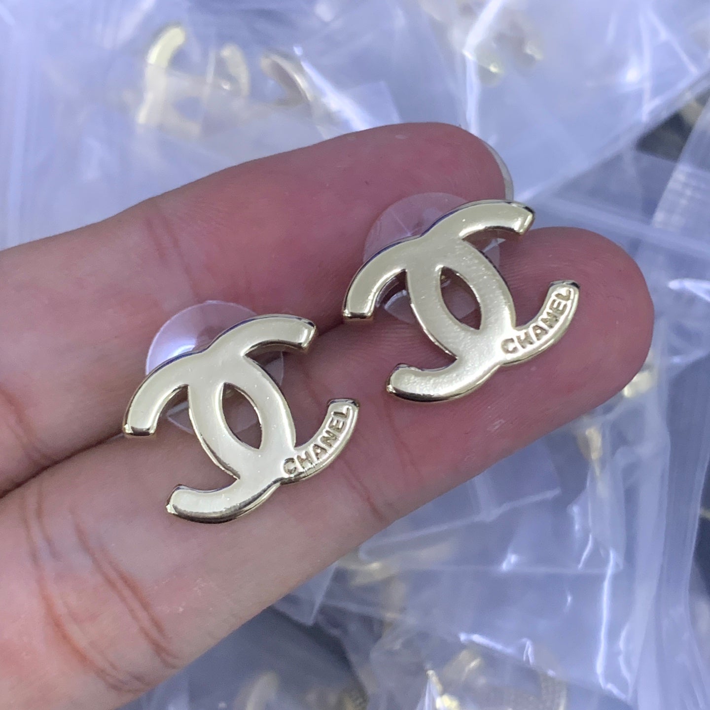 LuxluxHouse Low Price And High Quality Accessories Chanel