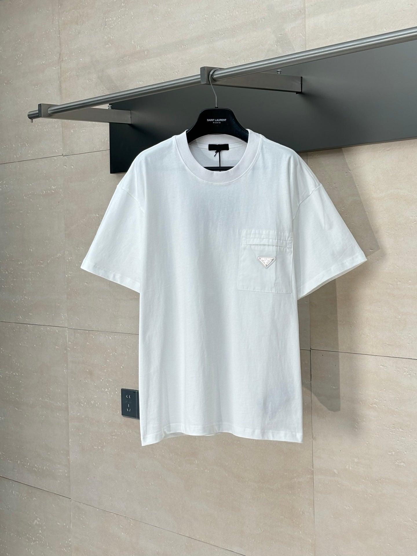 LuxluxHouse Best Quality Clothes T-shirt Prada