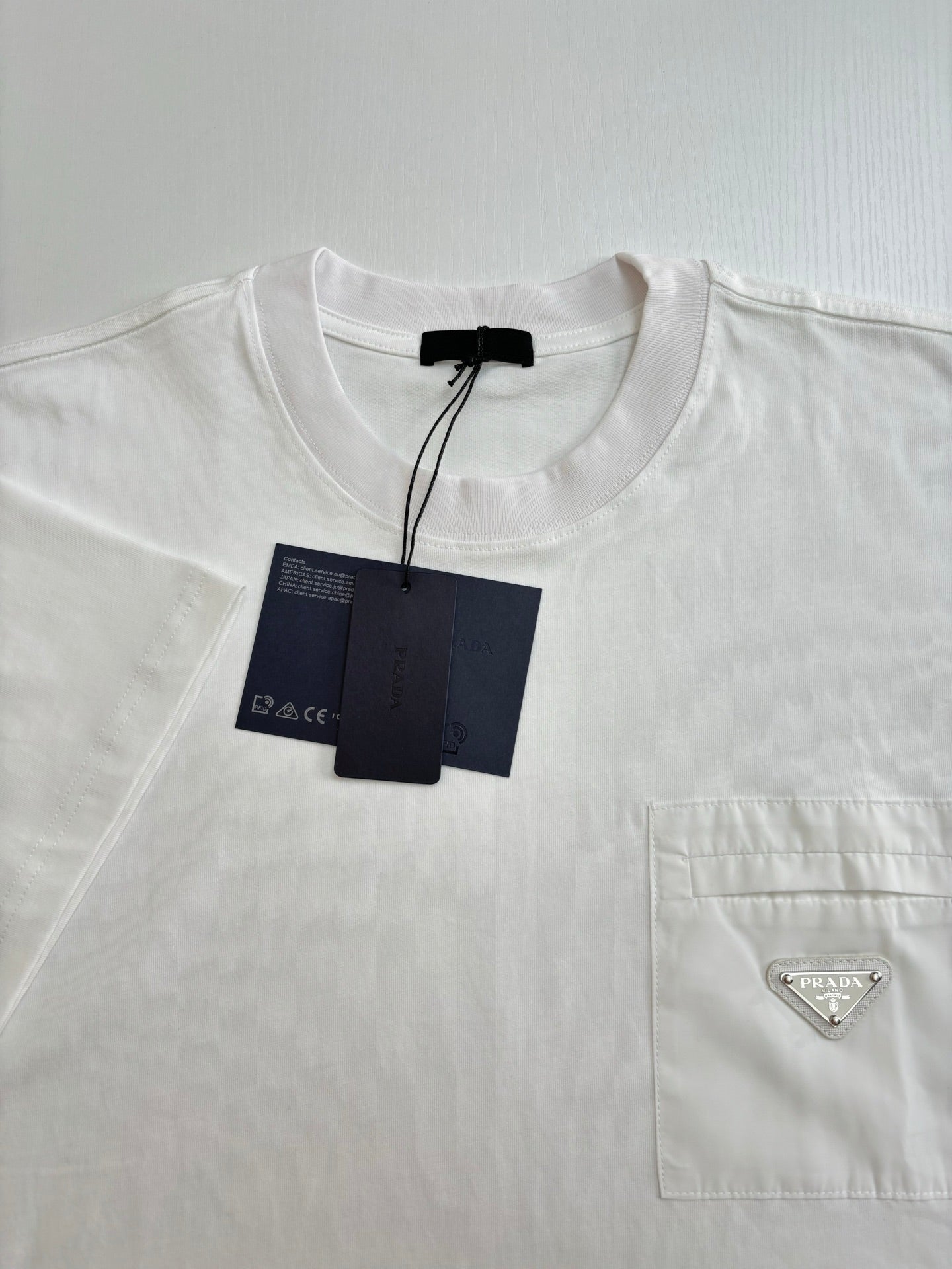 LuxluxHouse Best Quality Clothes T-shirt Prada