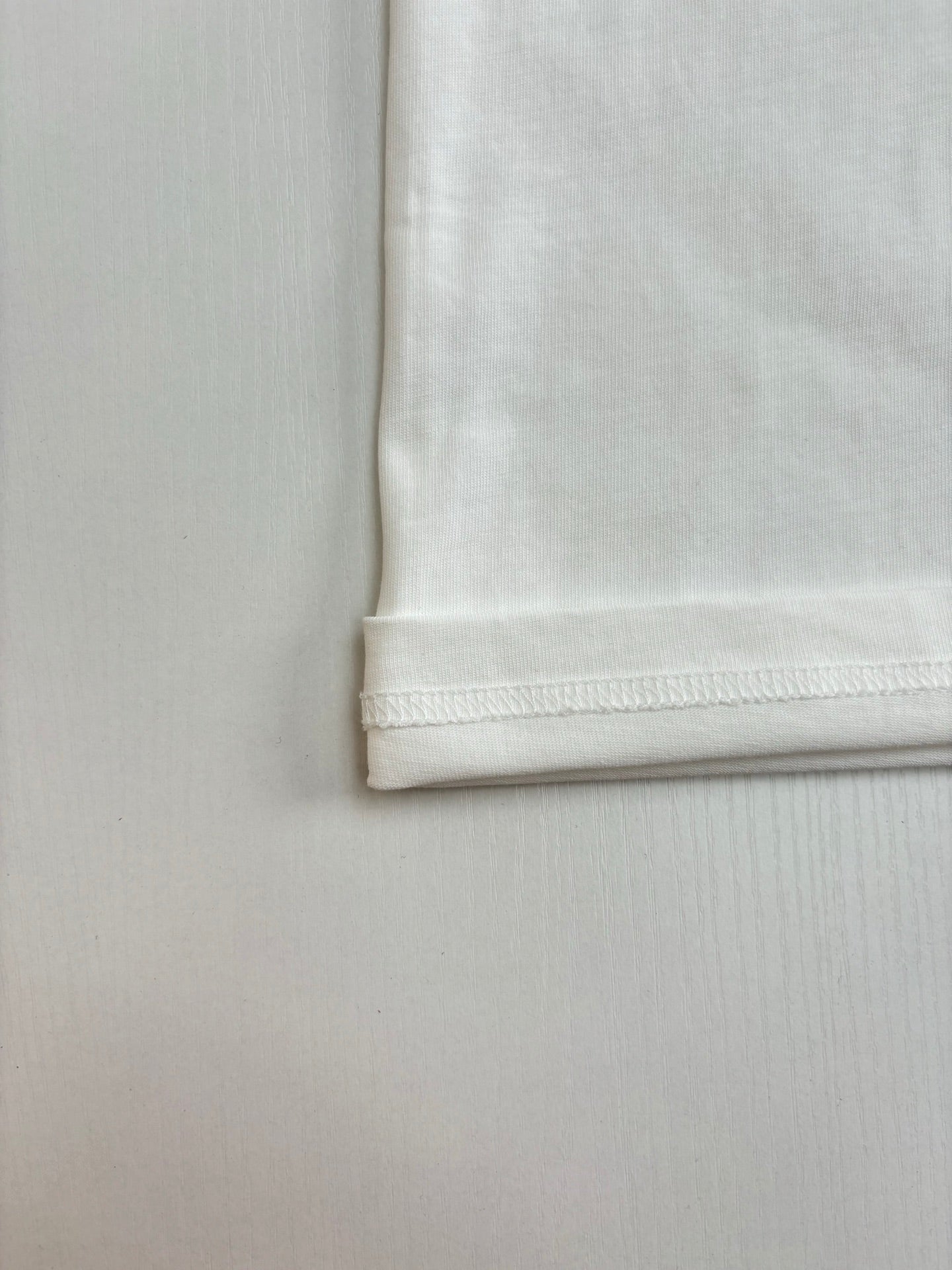 LuxluxHouse Best Quality Clothes T-shirt Prada