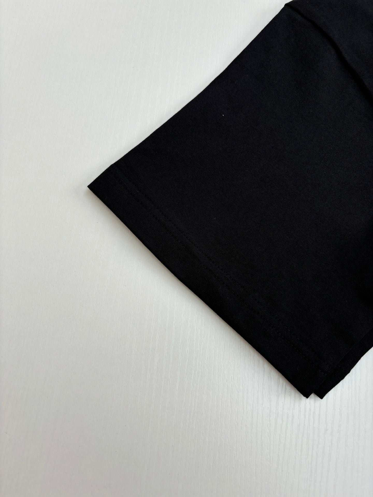 LuxluxHouse Best Quality Clothes T-shirt Prada