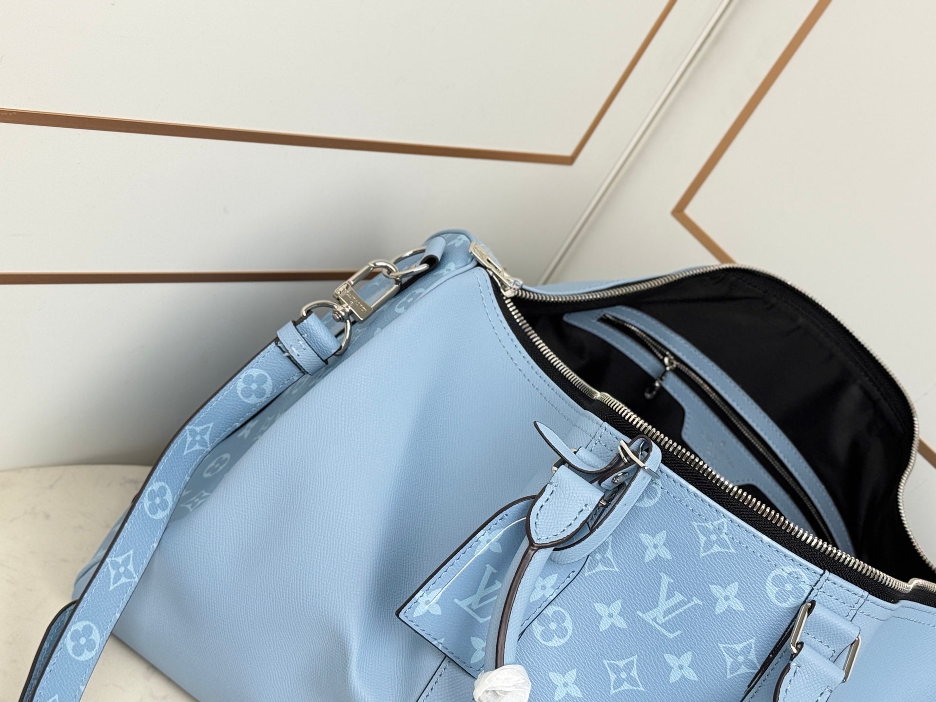 LuxluxHouse Best Quality Bags Louis Vuitton Men