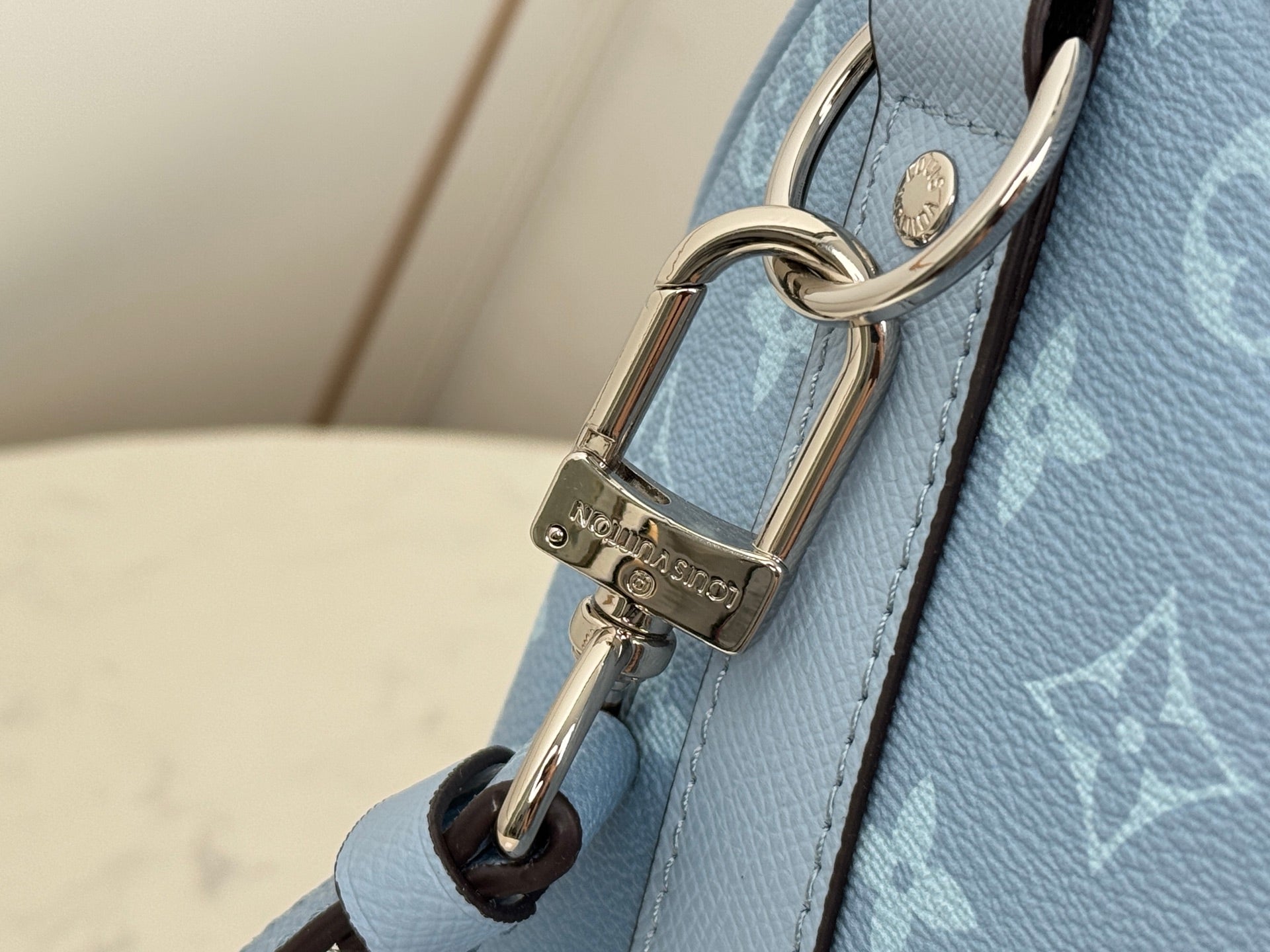 LuxluxHouse Best Quality Bags Louis Vuitton Men
