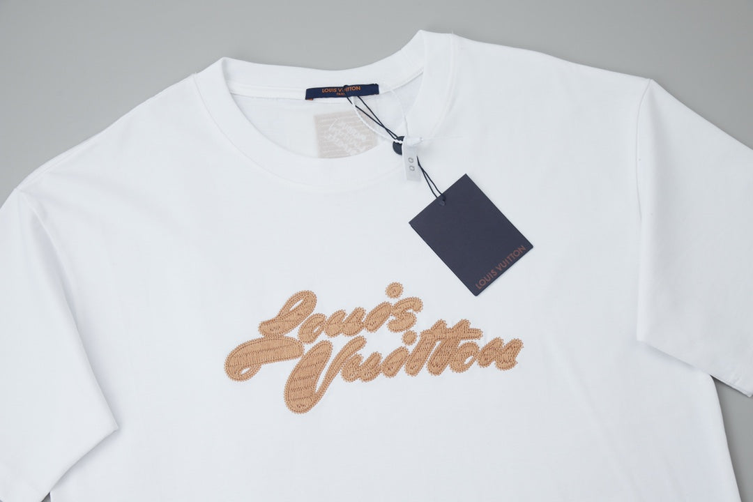 LuxluxHouse Best Quality Clothes T-shirt Louis Vuitton