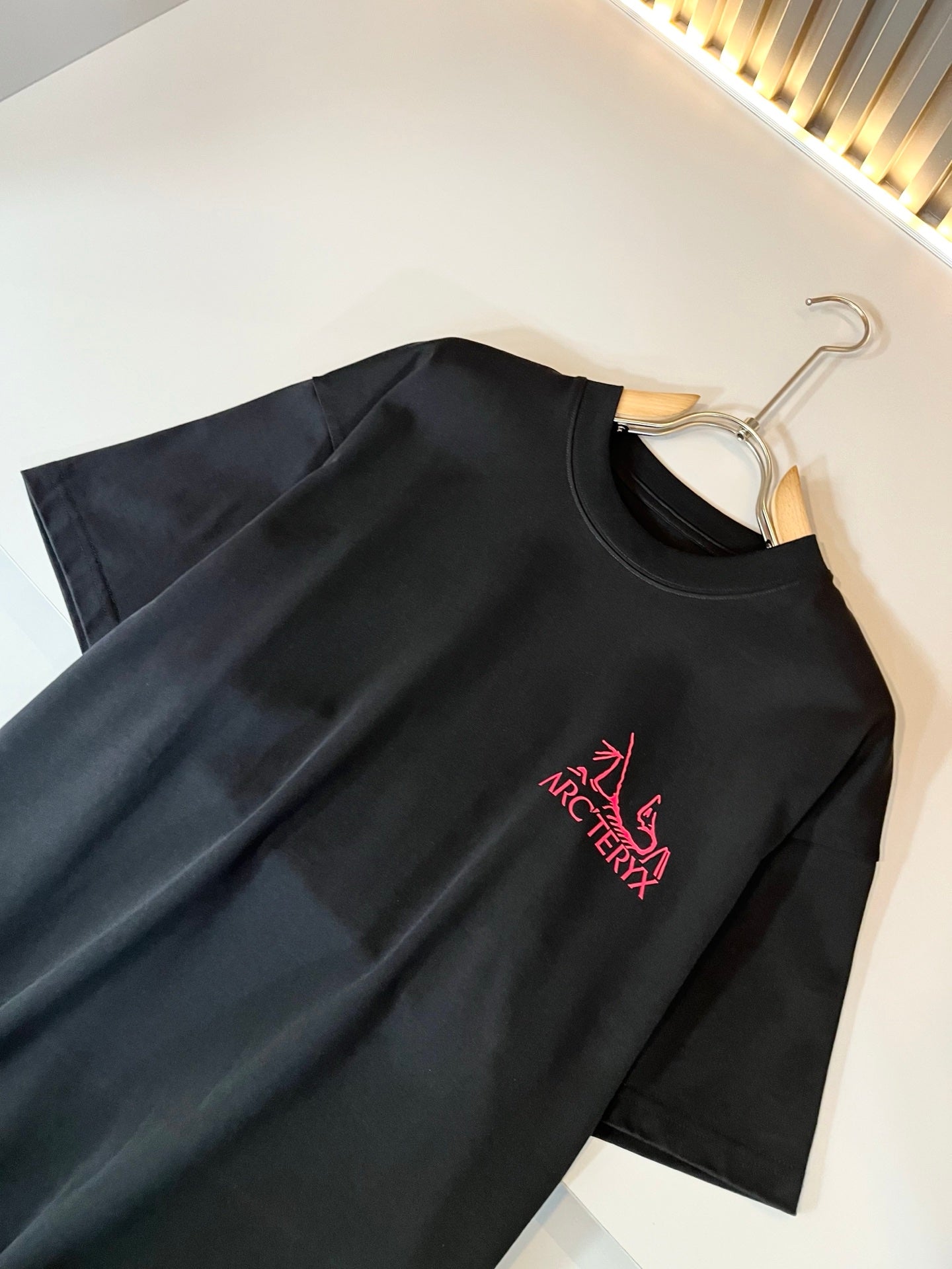 LuxluxHouse Best Quality Clothes T-shirt Arcteryx