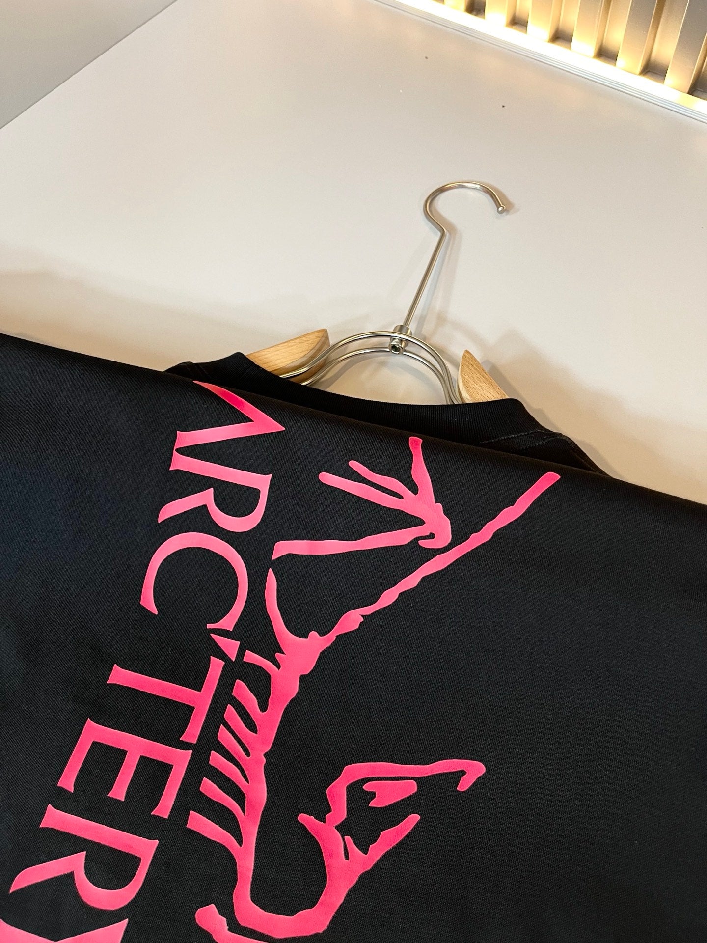 LuxluxHouse Best Quality Clothes T-shirt Arcteryx