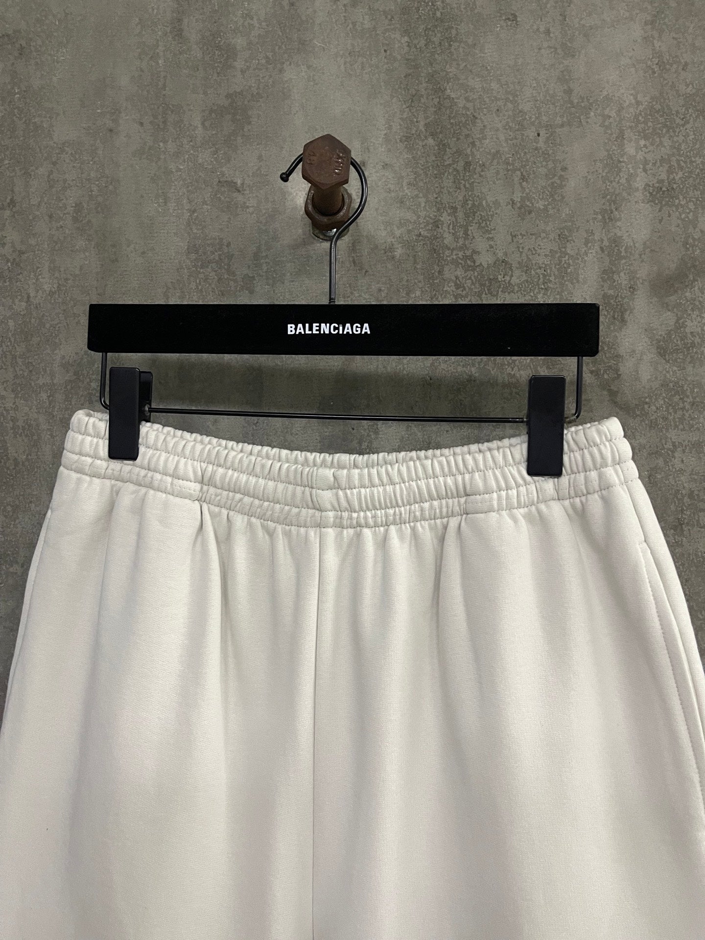LuxluxHouse Best Quality Clothes Balenciaga Pants