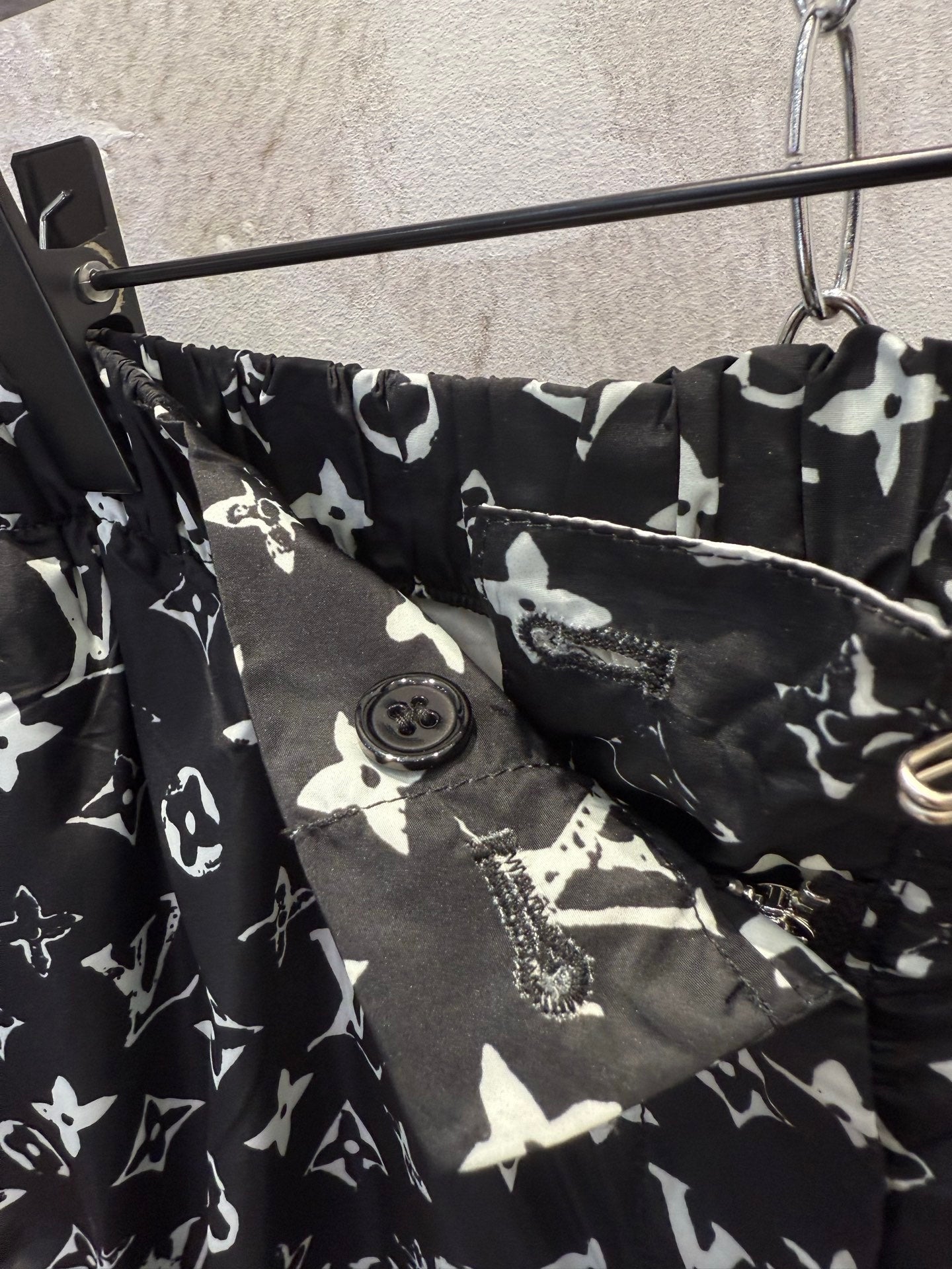 LuxluxHouse Best Quality Clothes Pants Louis Vuitton