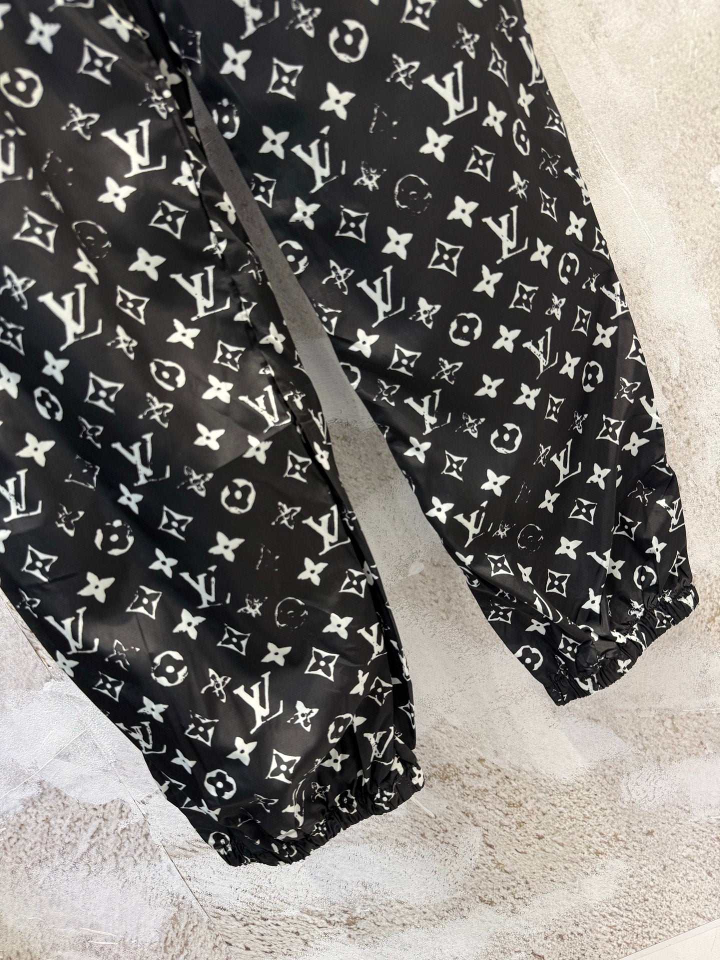 LuxluxHouse Best Quality Clothes Pants Louis Vuitton