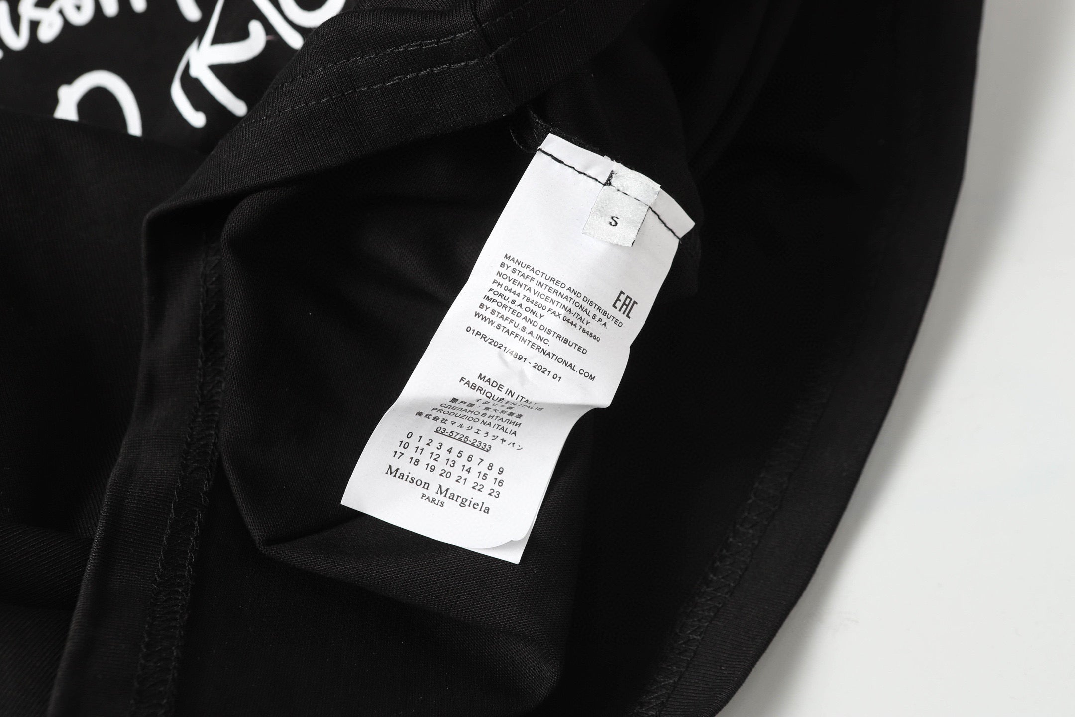 LuxluxHouse Best Quality Clothes T-shirt Chanel & Maison Margiela