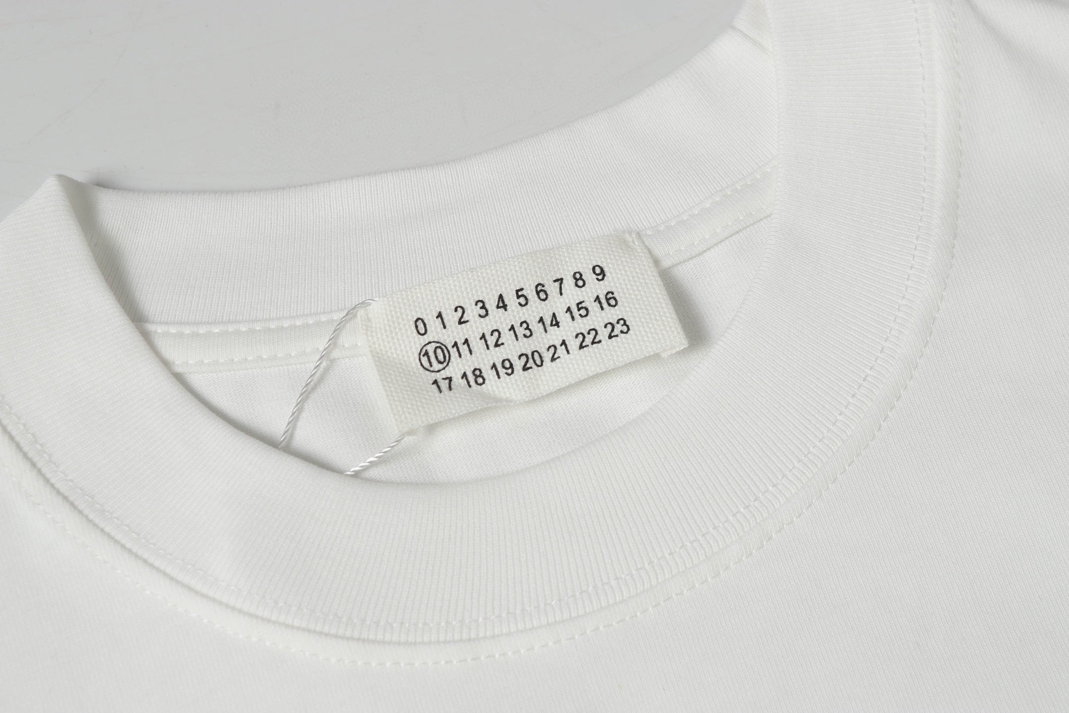 LuxluxHouse Best Quality Clothes T-shirt Chanel & Maison Margiela