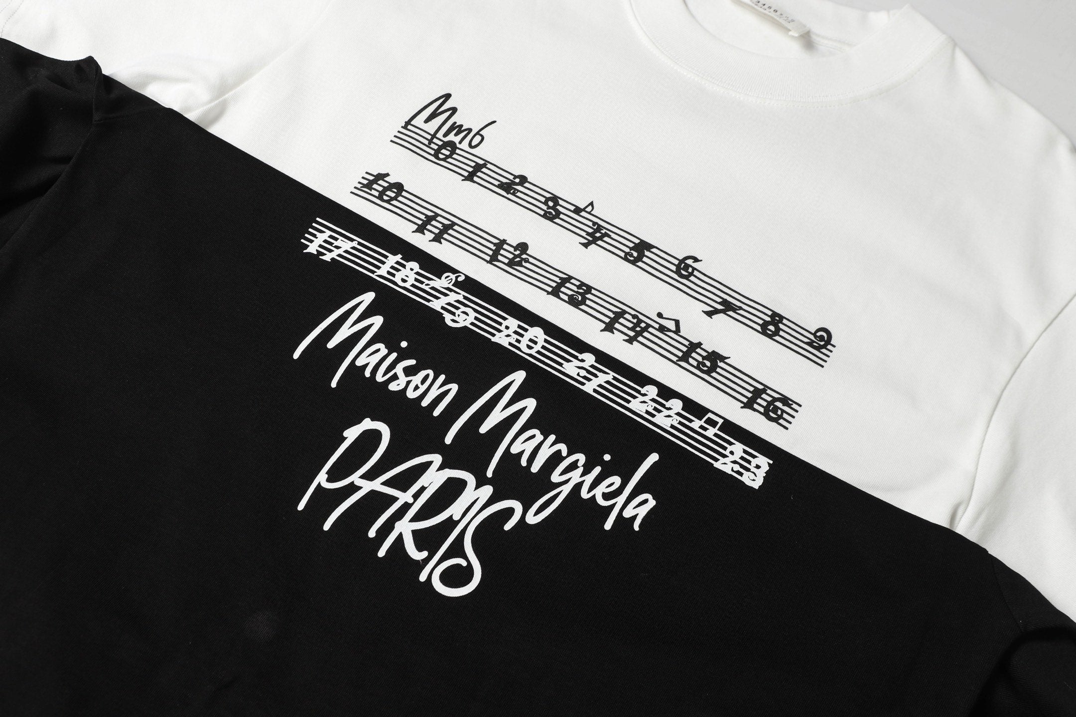 LuxluxHouse Best Quality Clothes T-shirt Chanel & Maison Margiela