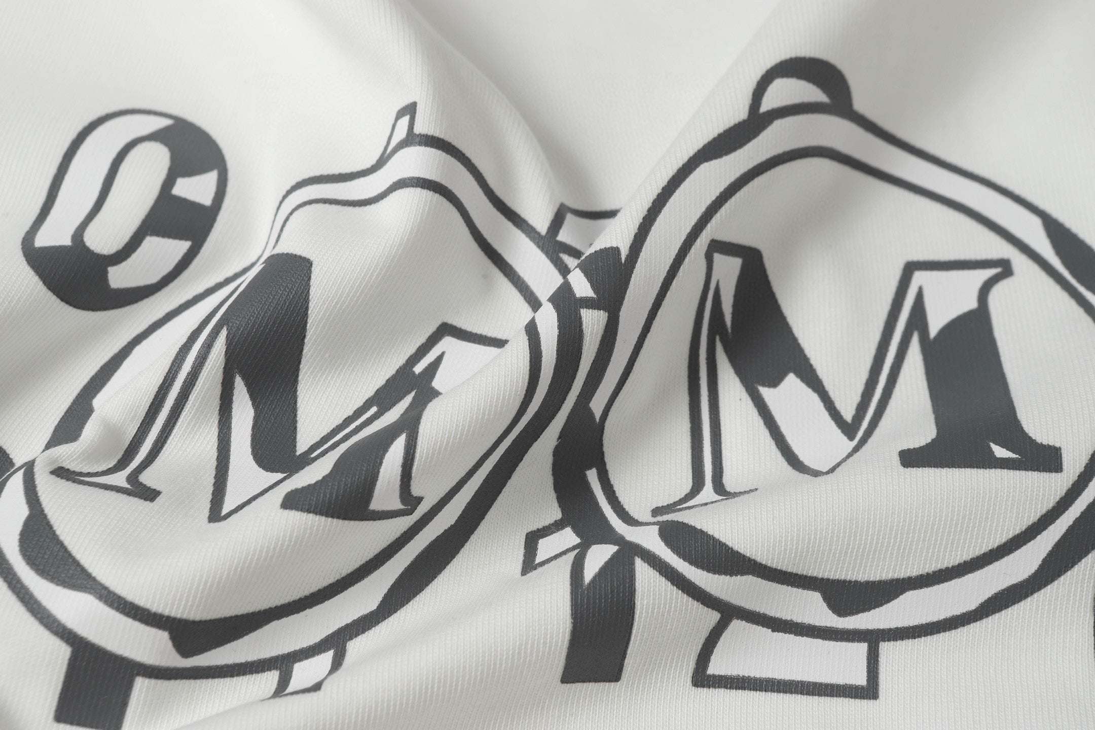 LuxluxHouse Best Quality Clothes T-shirt Chanel & Maison Margiela