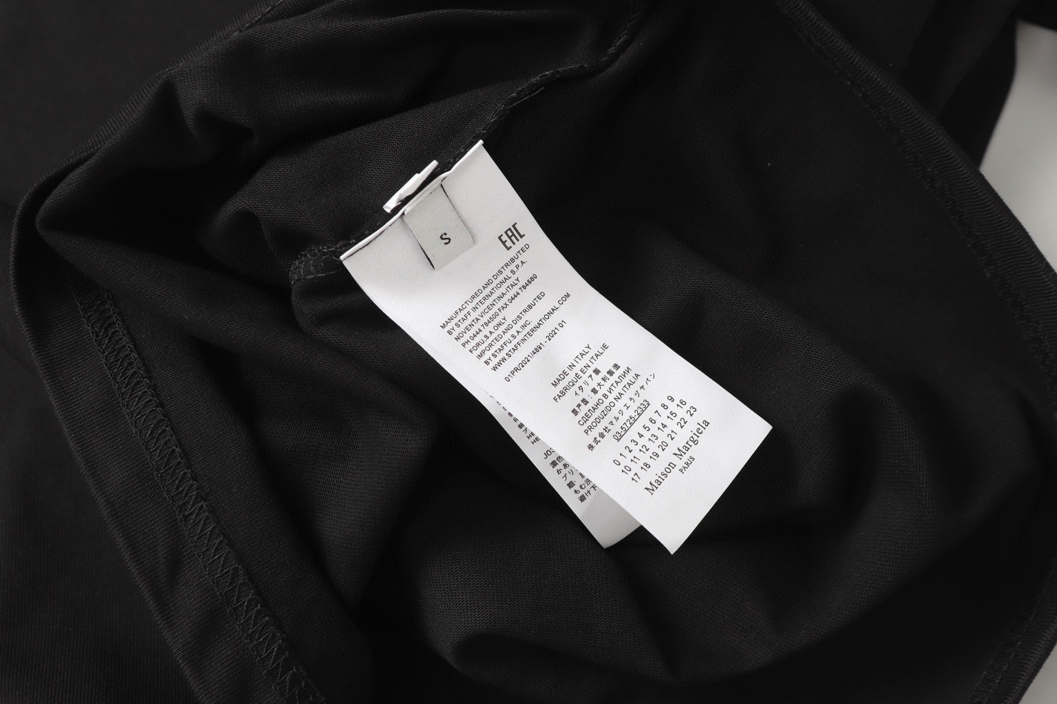 LuxluxHouse Best Quality Clothes T-shirt Chanel & Maison Margiela