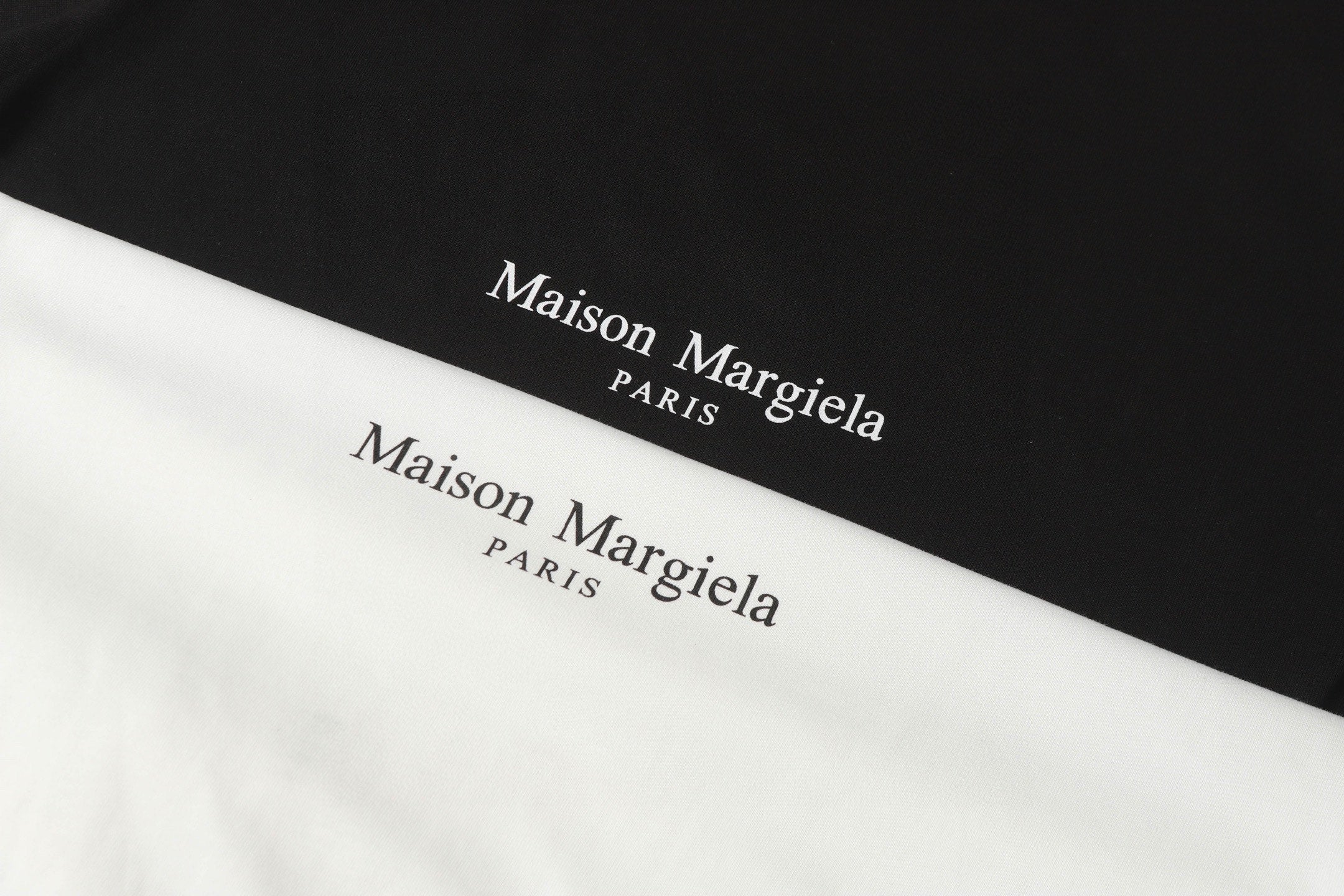 LuxluxHouse Best Quality Clothes T-shirt Chanel & Maison Margiela