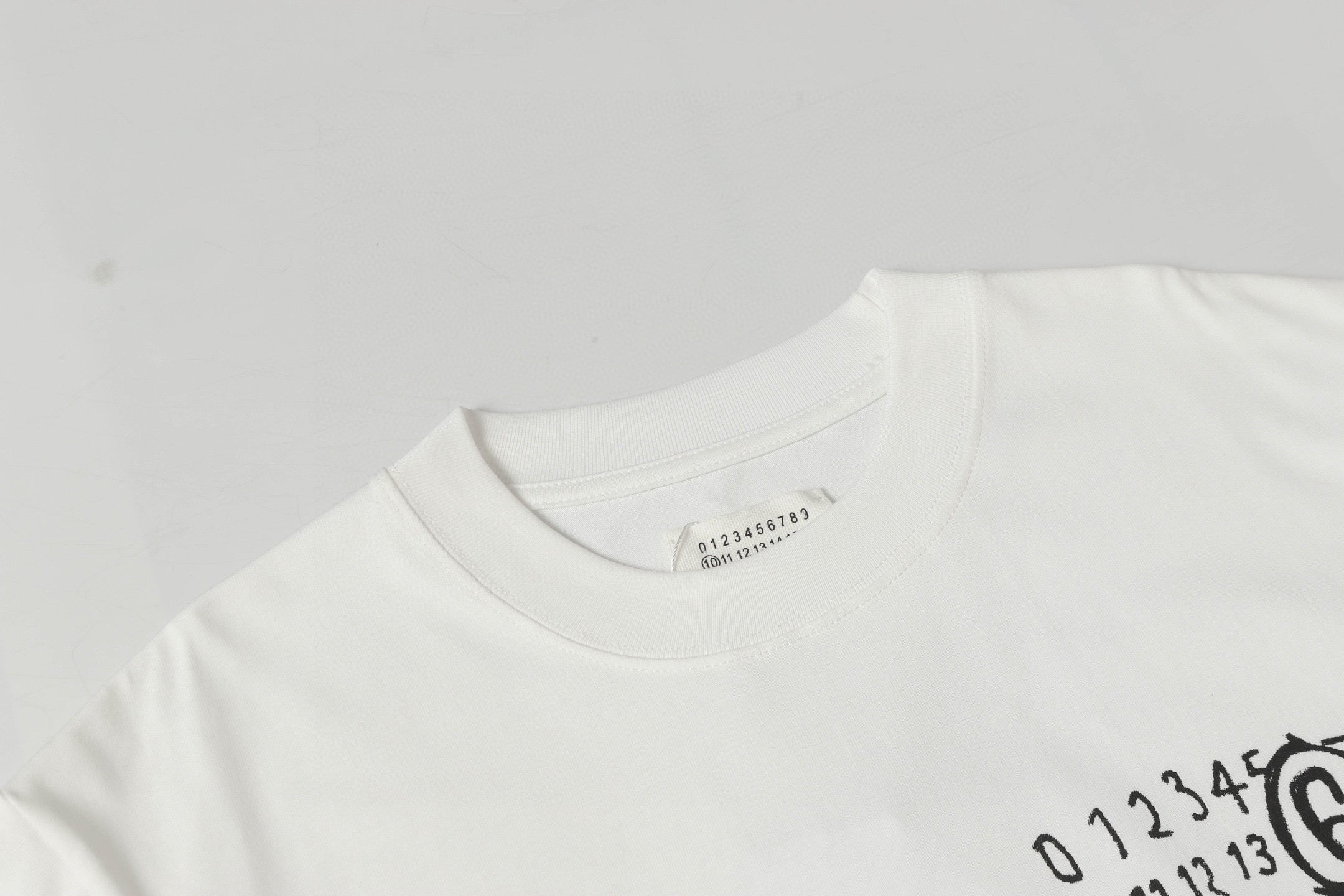 LuxluxHouse Best Quality Clothes T-shirt Chanel & Maison Margiela
