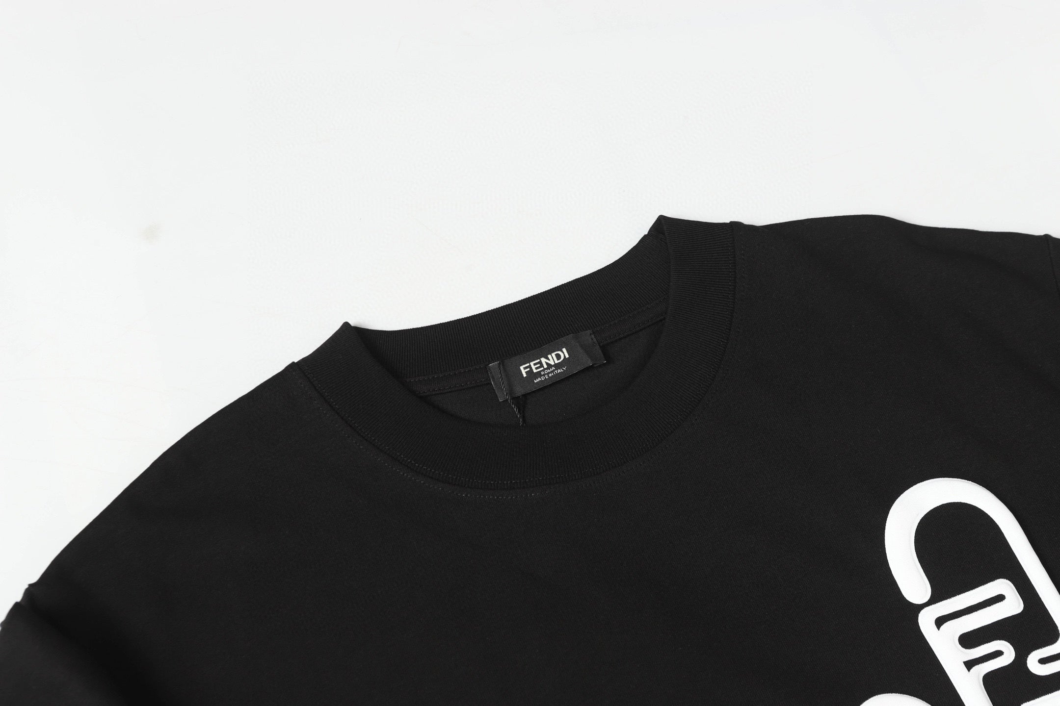 LuxluxHouse Best Quality Clothes Fendi T-shirt