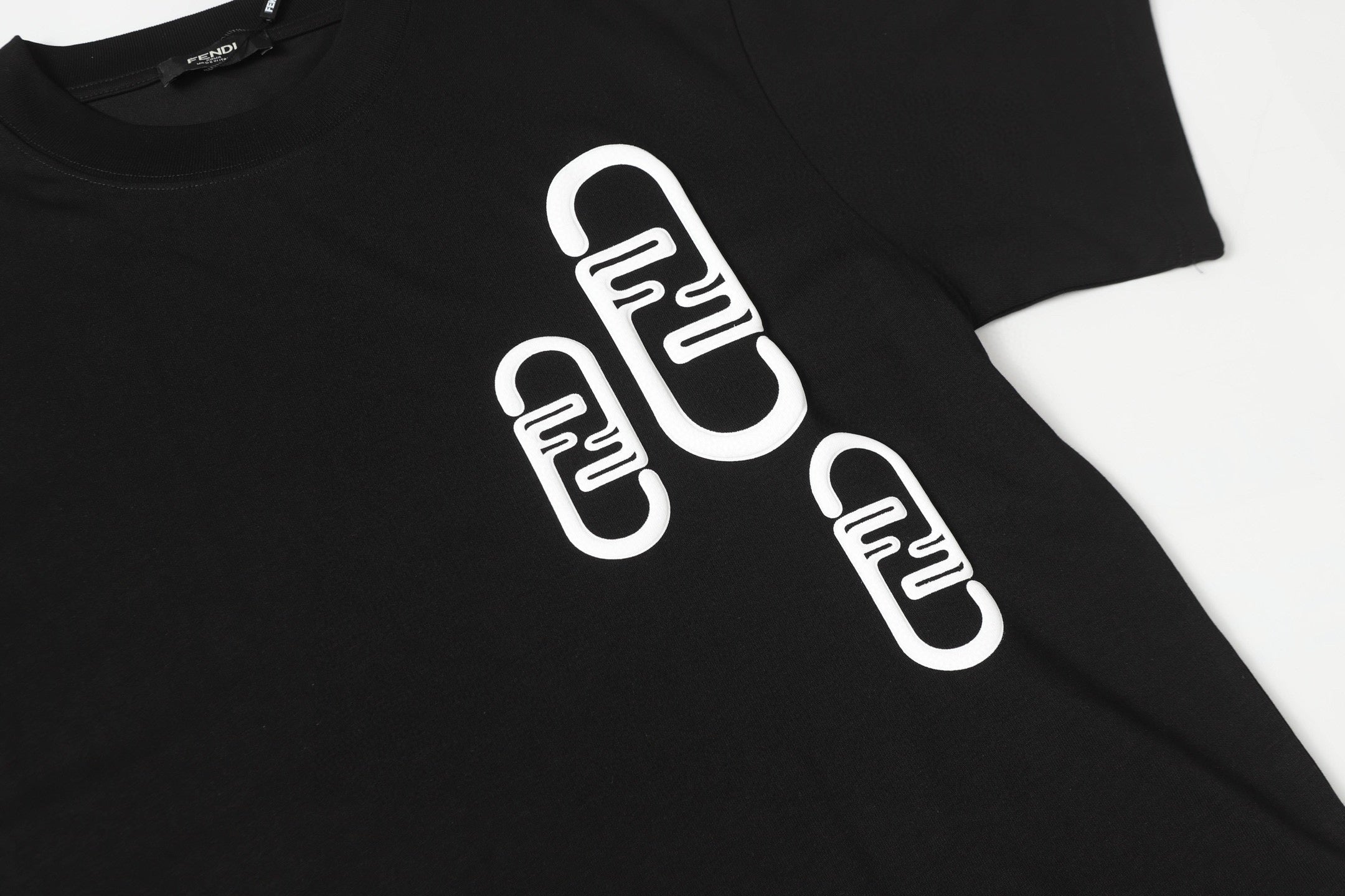 LuxluxHouse Best Quality Clothes Fendi T-shirt