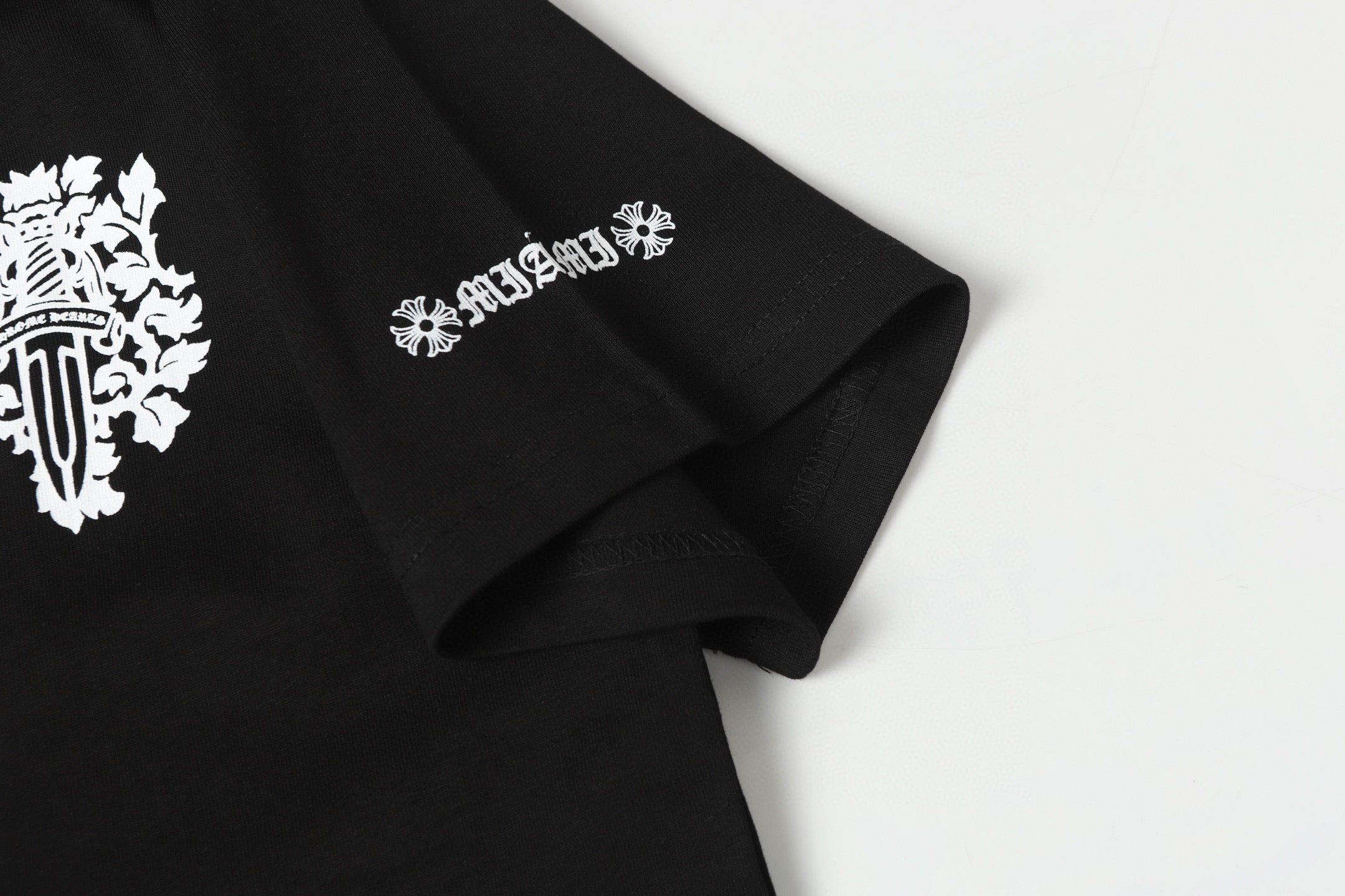 LuxluxHouse Best Quality Clothes Chrome Hearts T-shirt
