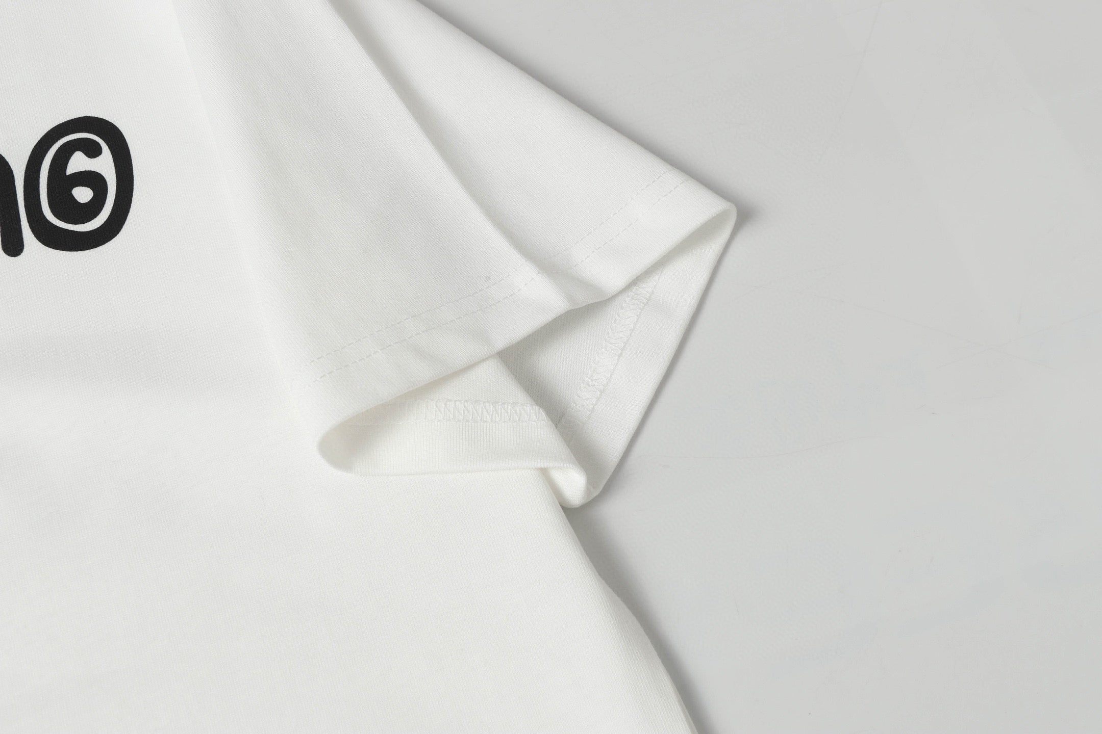 LuxluxHouse Best Quality Clothes T-shirt Chanel & Maison Margiela