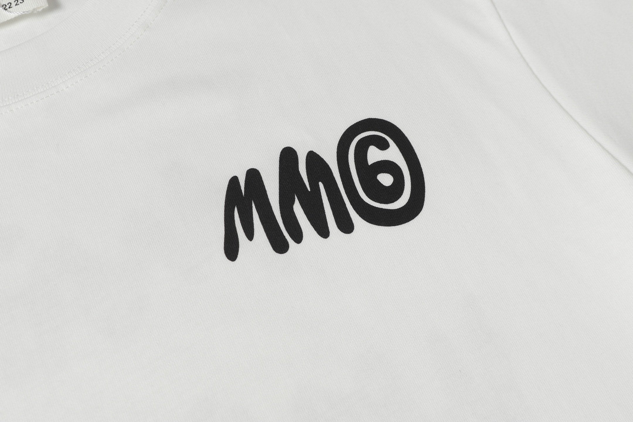 LuxluxHouse Best Quality Clothes T-shirt Chanel & Maison Margiela