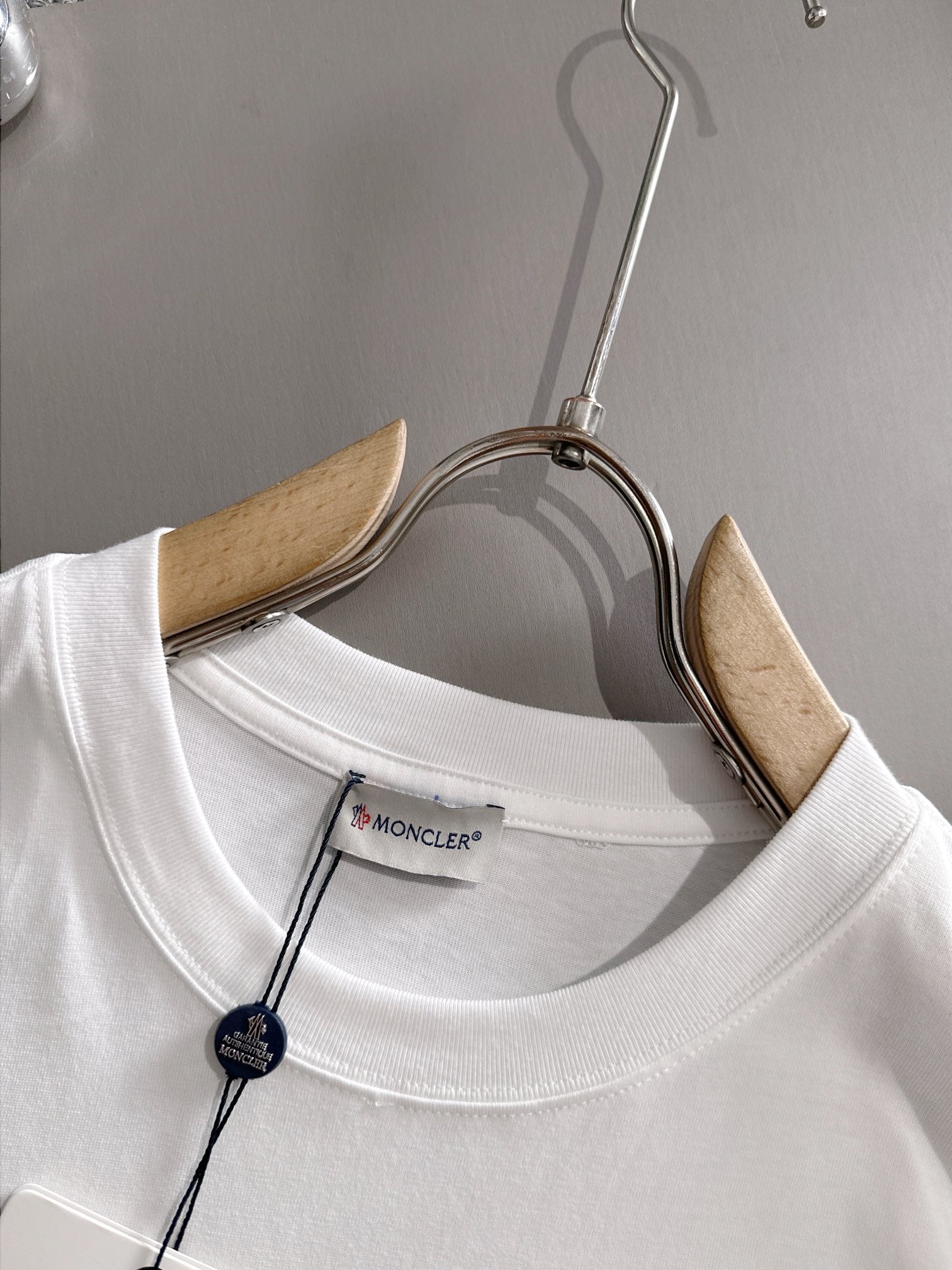 LuxluxHouse Best Quality Clothes T-shirt Moncler