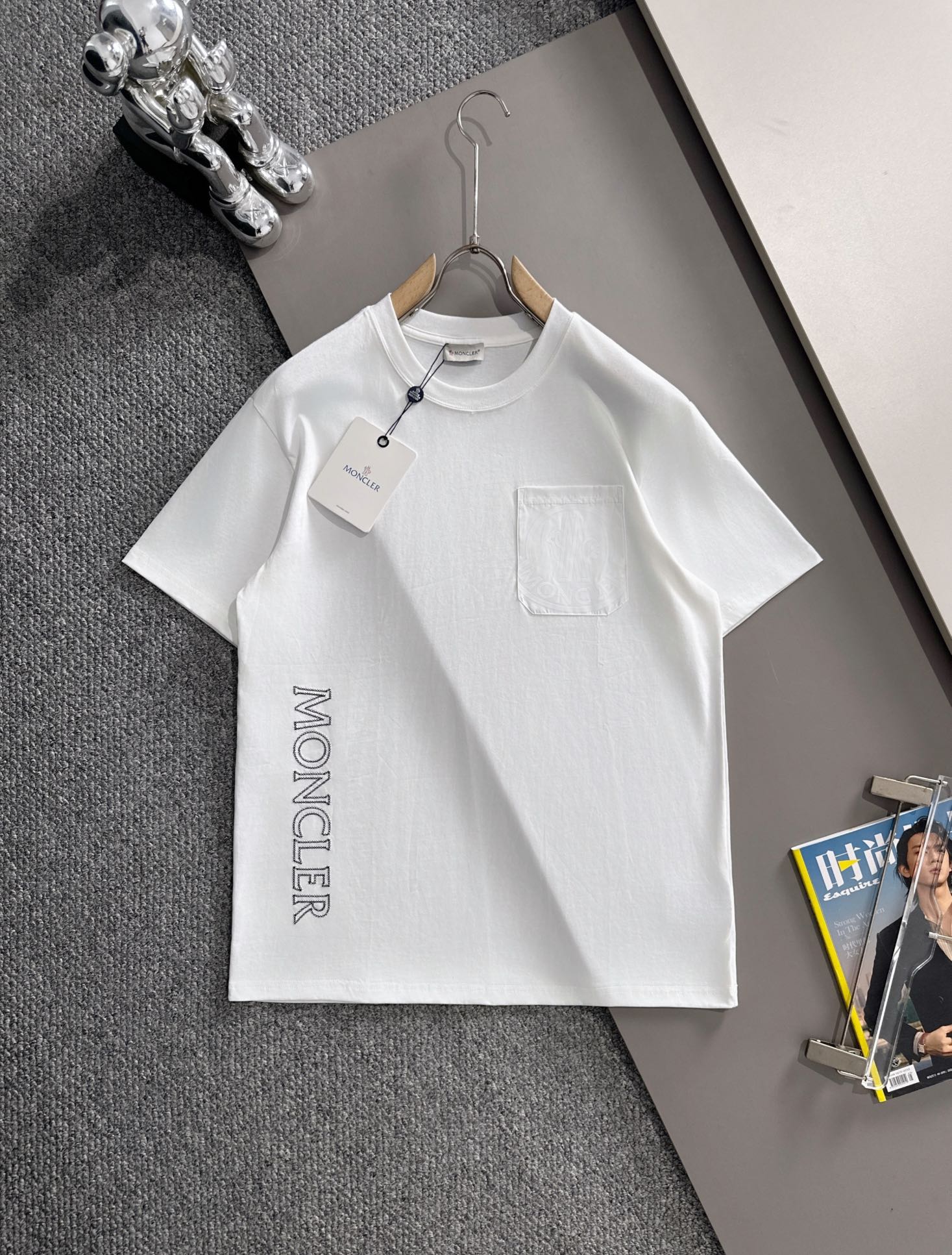 LuxluxHouse Best Quality Clothes T-shirt Moncler