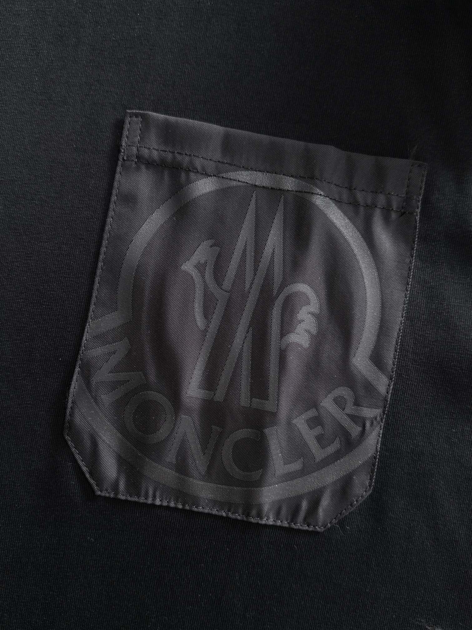 LuxluxHouse Best Quality Clothes T-shirt Moncler