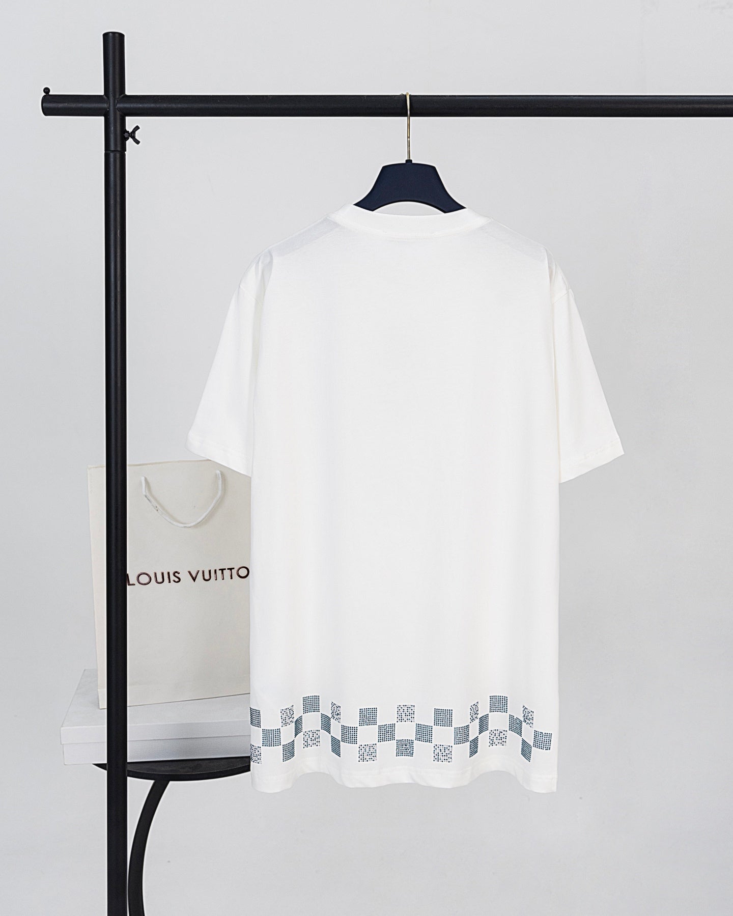 LuxluxHouse Best Quality Clothes T-shirt Louis Vuitton