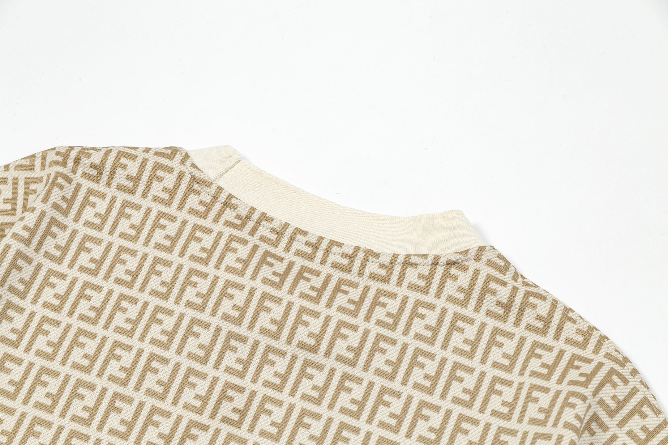 LuxluxHouse Best Quality Clothes Fendi T-shirt